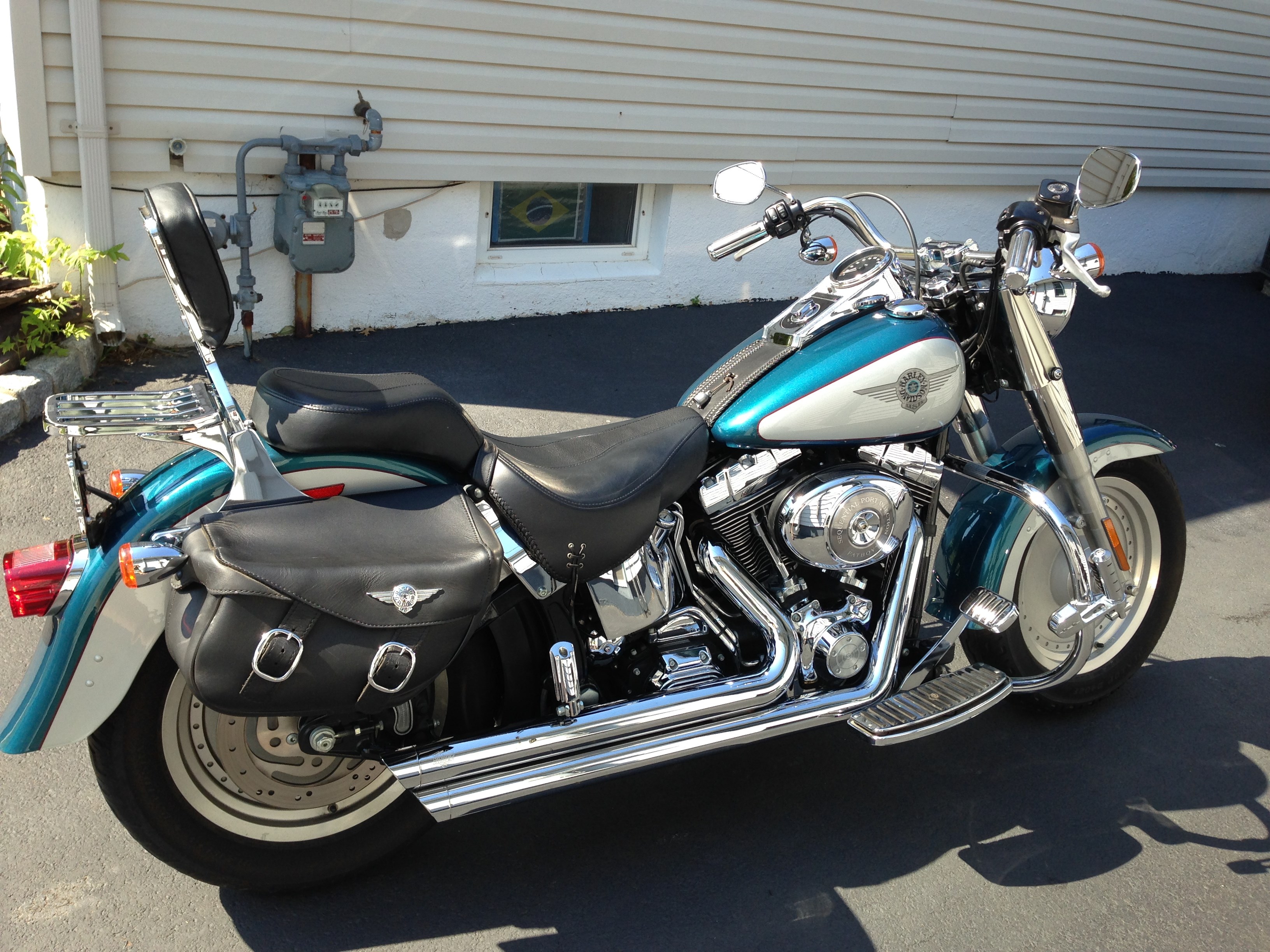 2004 HarleyDavidson® FLSTF/I Softail® Fat Boy® (Teal Green/Silver