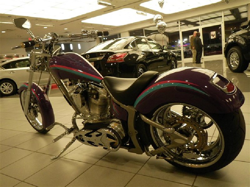 2007 Orange County Choppers (OCC) Custom Softail (Purple/Cyan