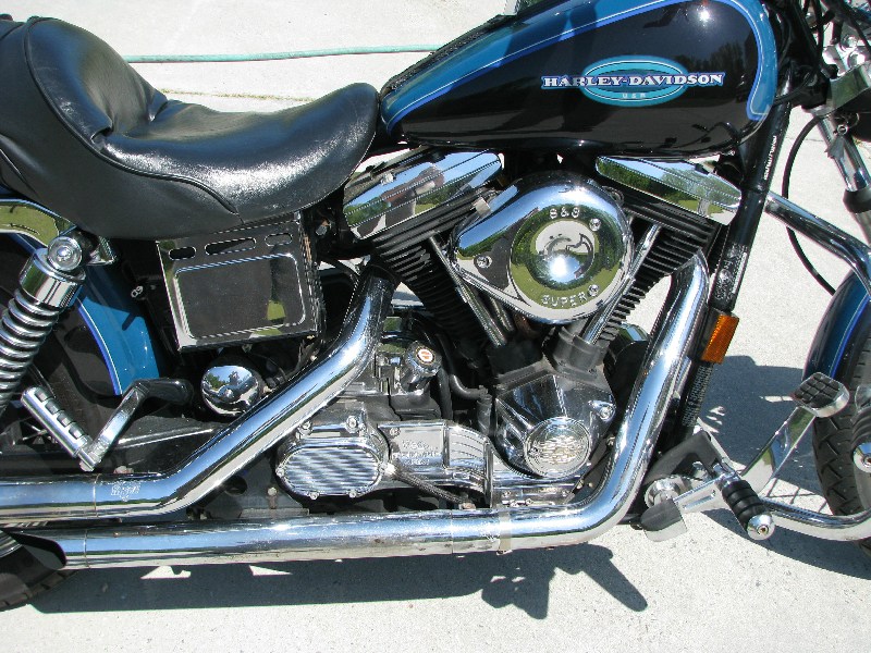 1996 HarleyDavidson® FXDWG Dyna® Wide Glide® (Black & Green), Benson