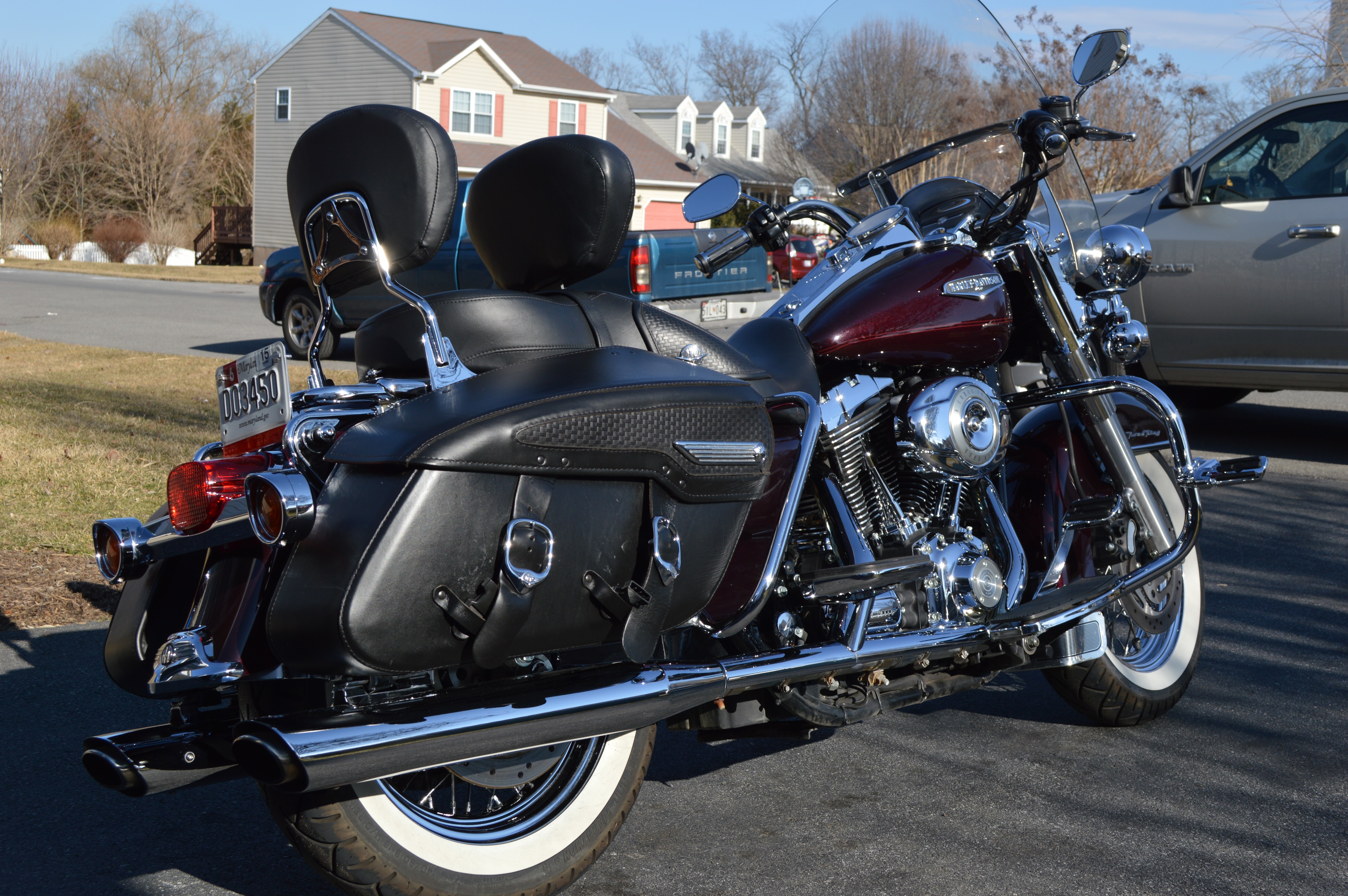 2007 HarleyDavidson® FLHRC Road King® Classic (Black Cherry Pearl