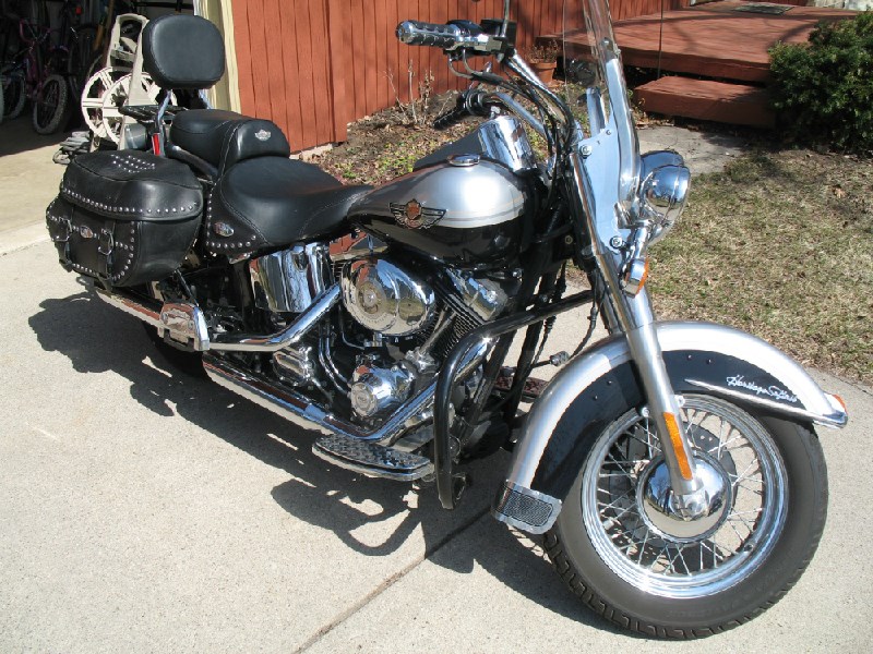 2003 HarleyDavidson® FLSTC/IANV Heritage Softail® Classic Anniversary