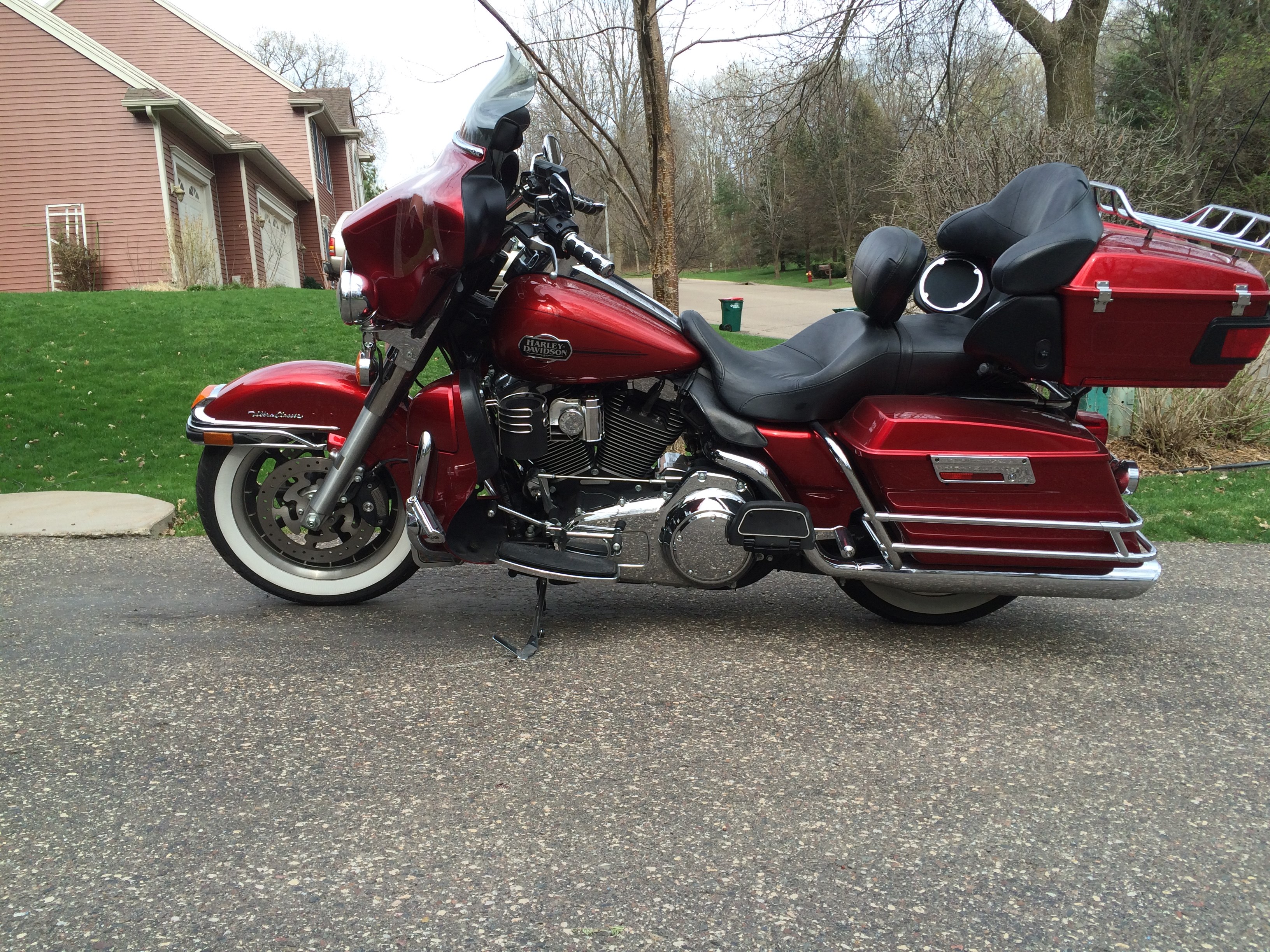 2010 Harley-Davidson® FLHTCU Ultra Classic® Electra Glide ...
