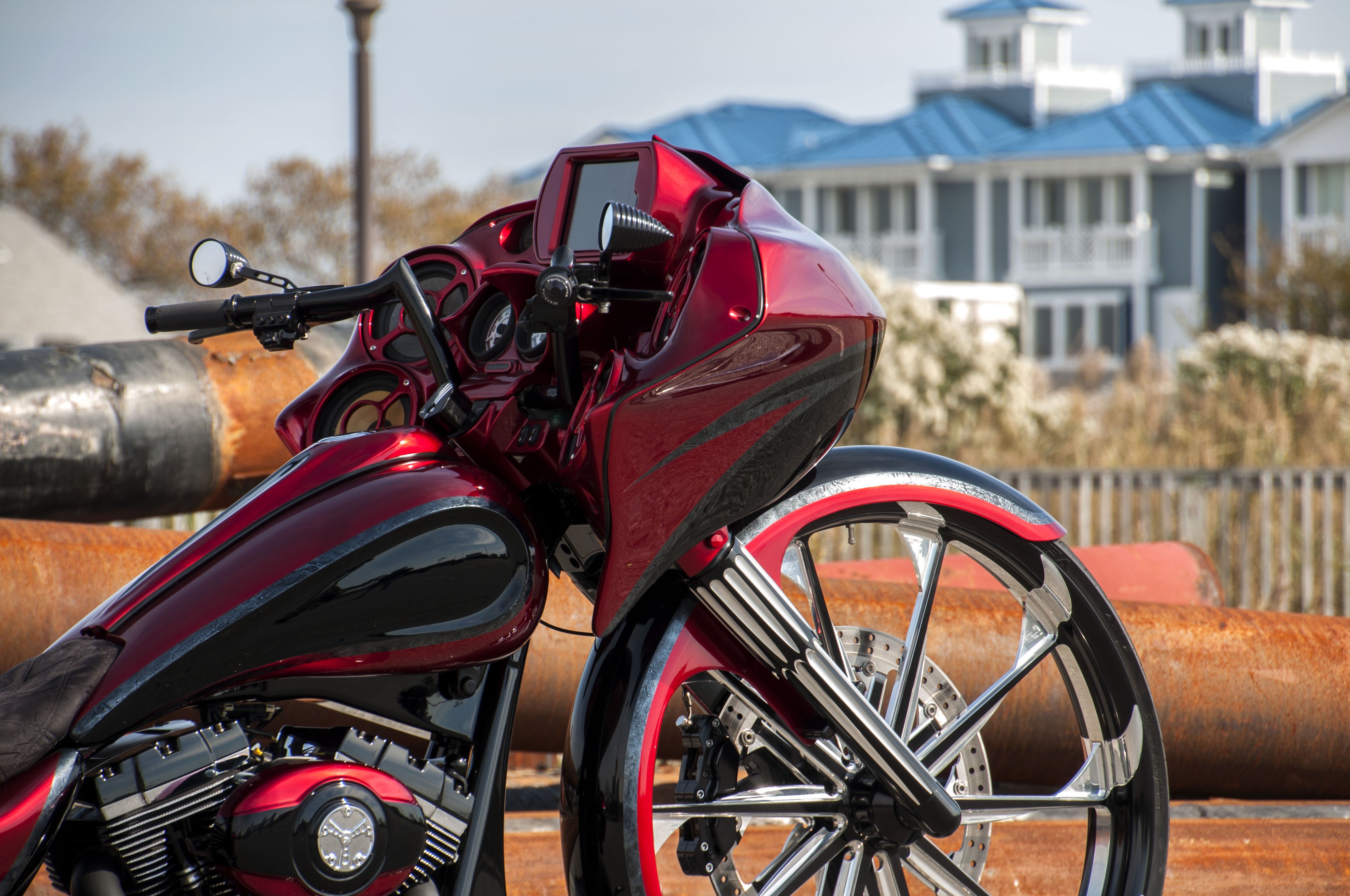 2011 HarleyDavidson® FLHX Street Glide® (Candy Apple Red And Black