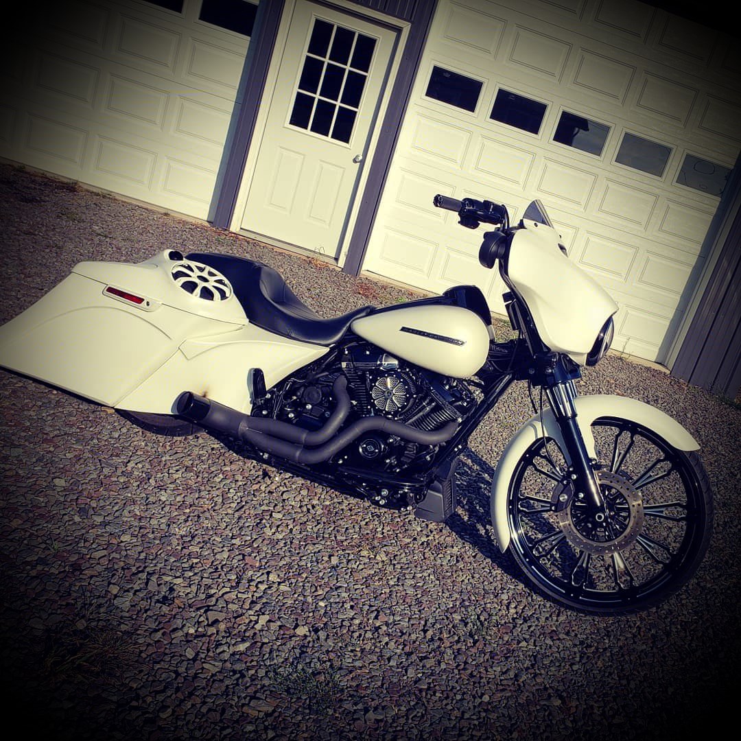 2018 street glide special bonneville salt denim