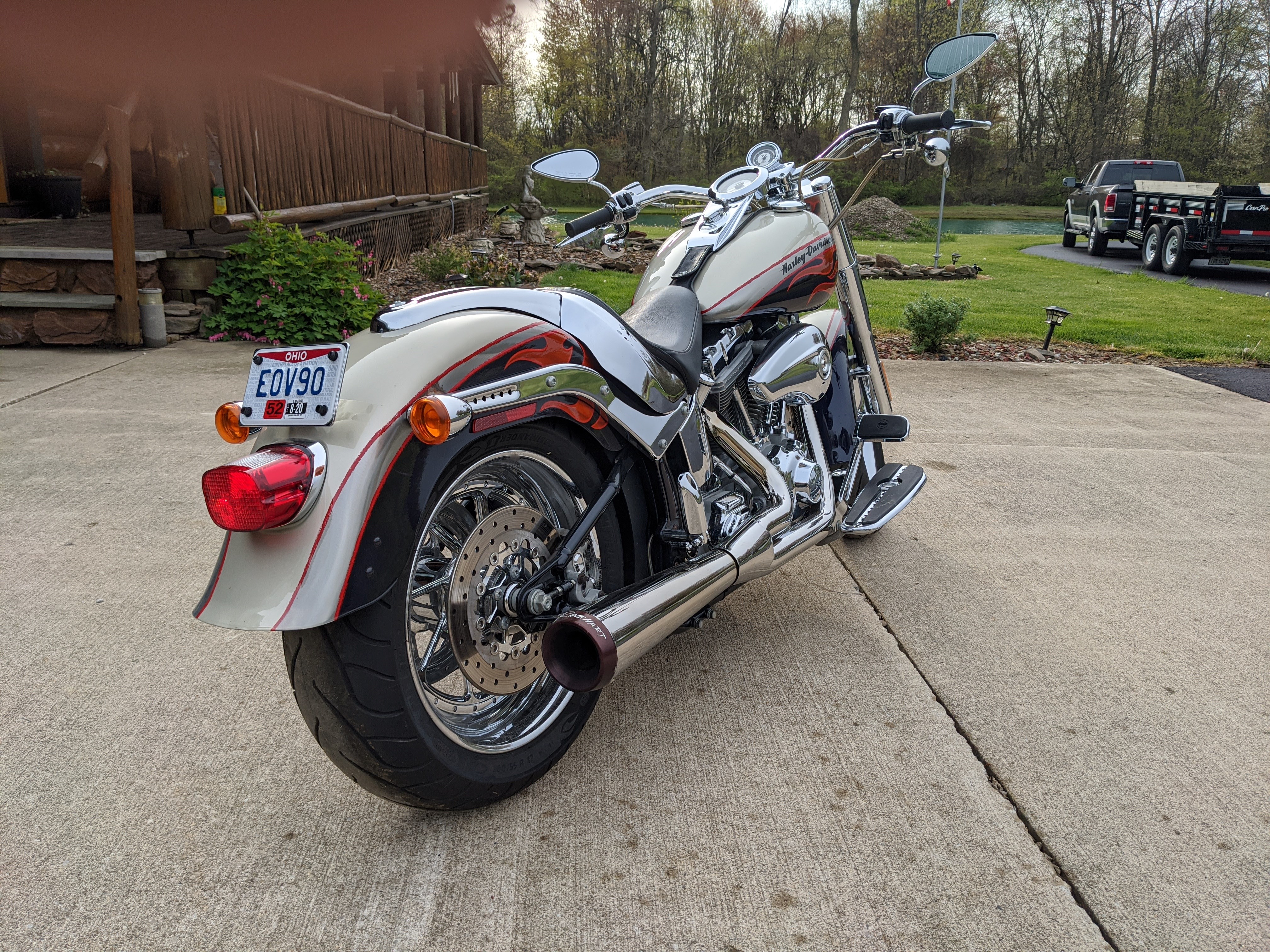 2006 HarleyDavidson® FLSTFSE2 Screamin' Eagle® Softail® Fat Boy