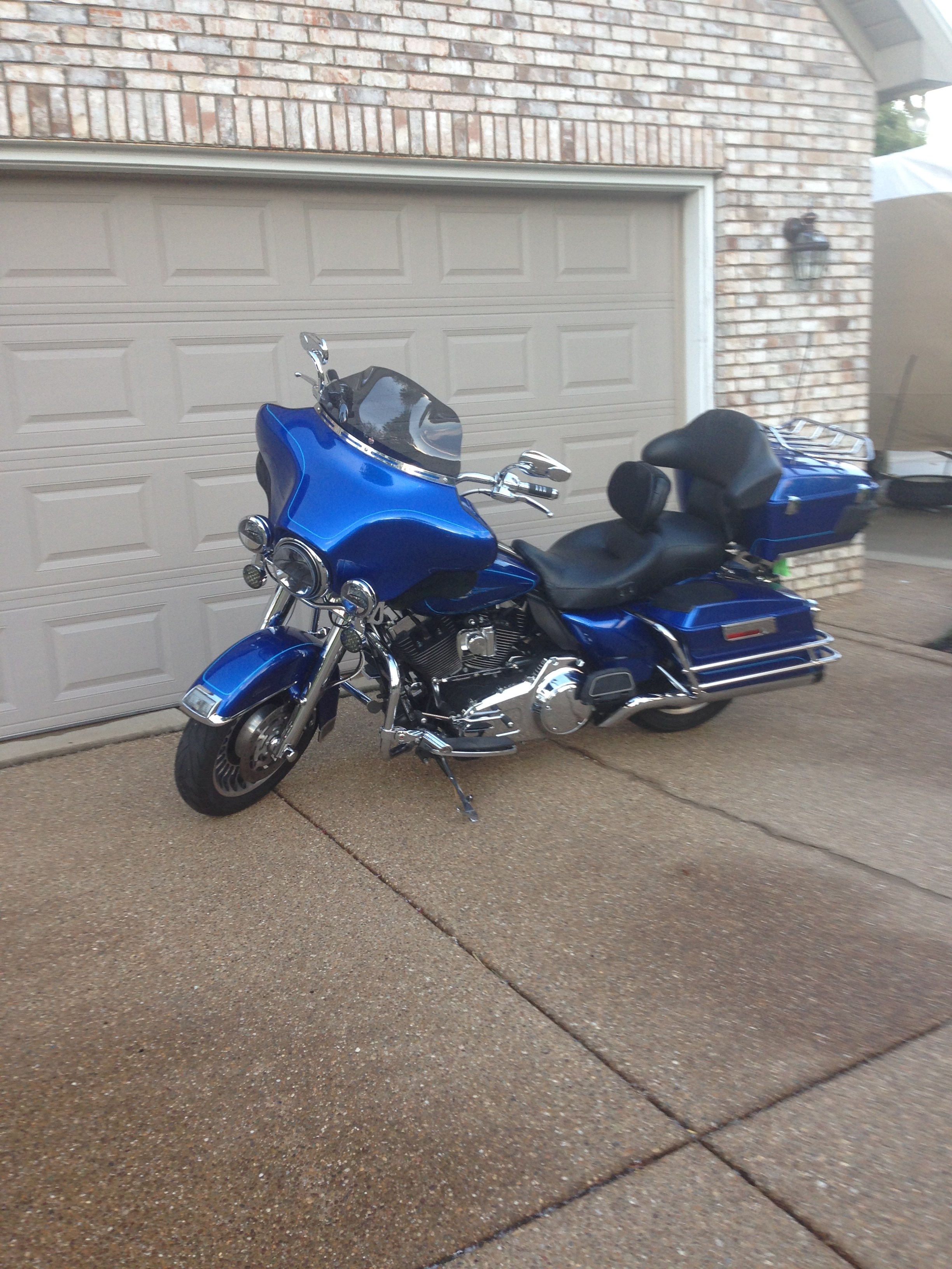 2009 Harley Davidson FLHTC Electra Glide Classic BLUE