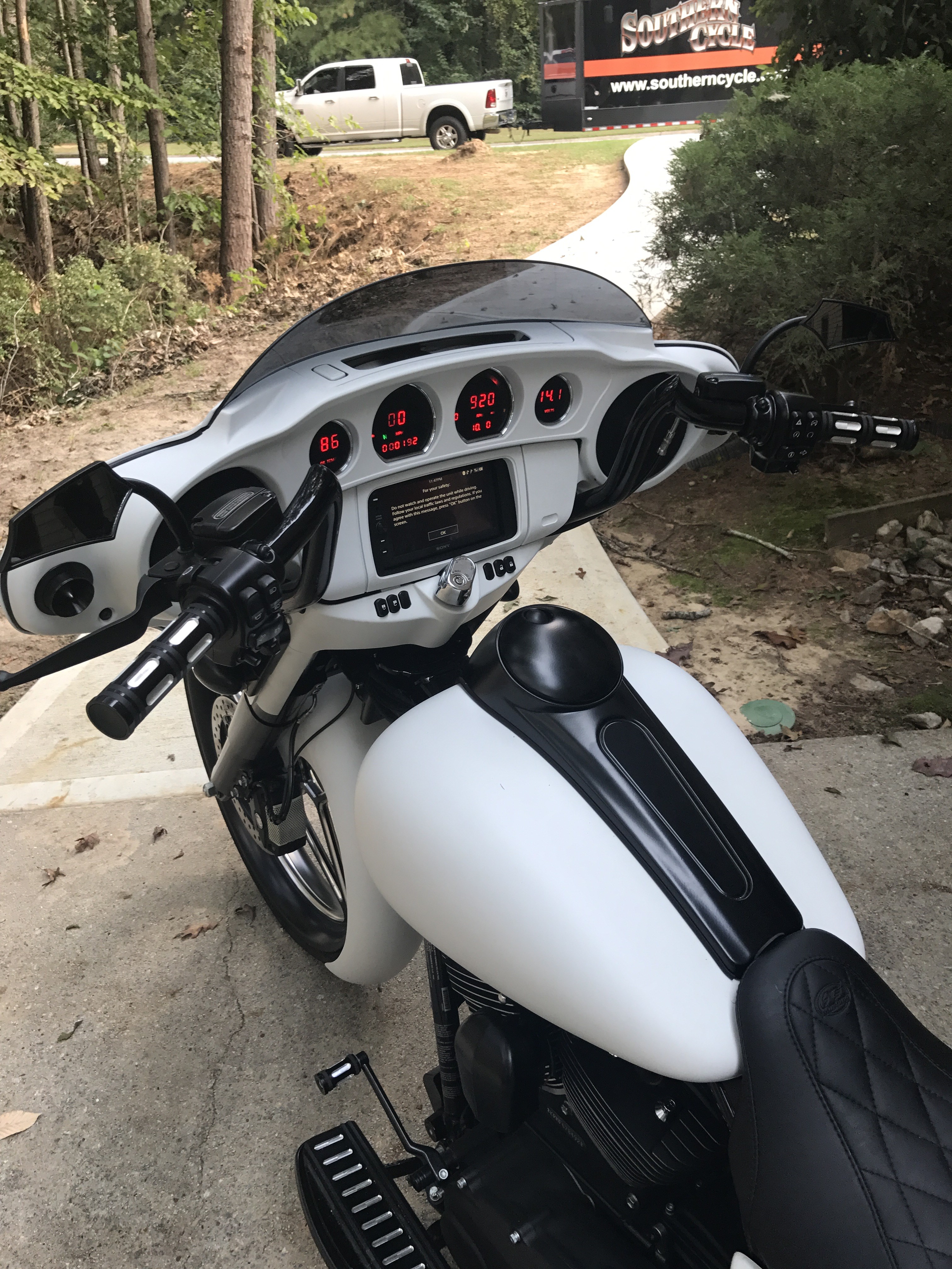 2015 HarleyDavidson® FLHX Street Glide® (White Denim), Buford,