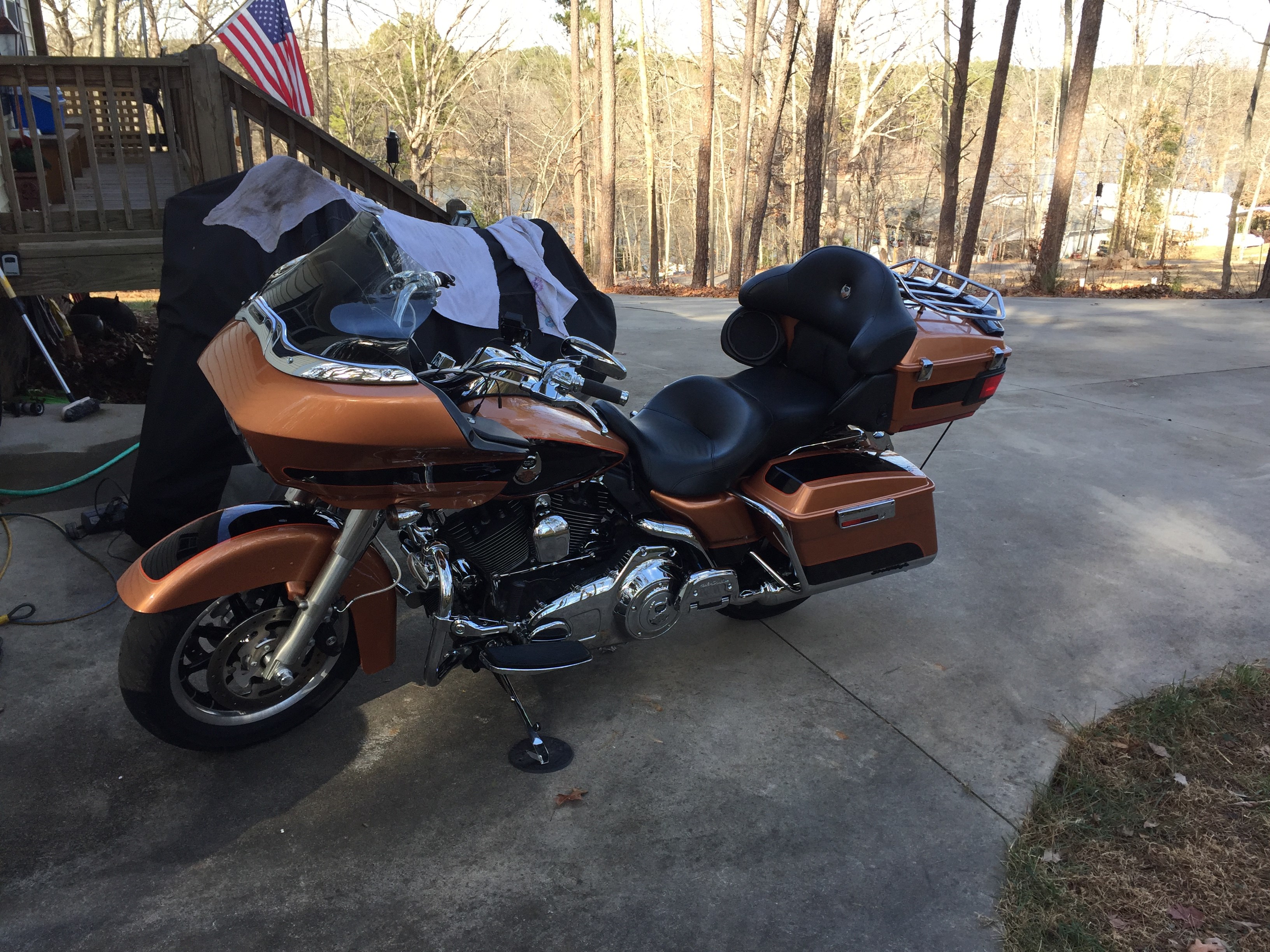2008 HarleyDavidson® FLTR Road Glide® Anniversary (Copper pearl