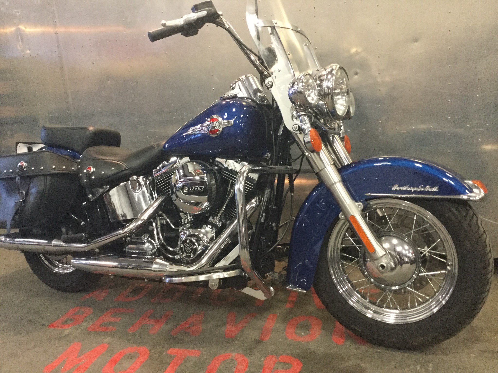 2016 HarleyDavidson® FLSTC Heritage Softail® Classic (Blue), Salt Lake