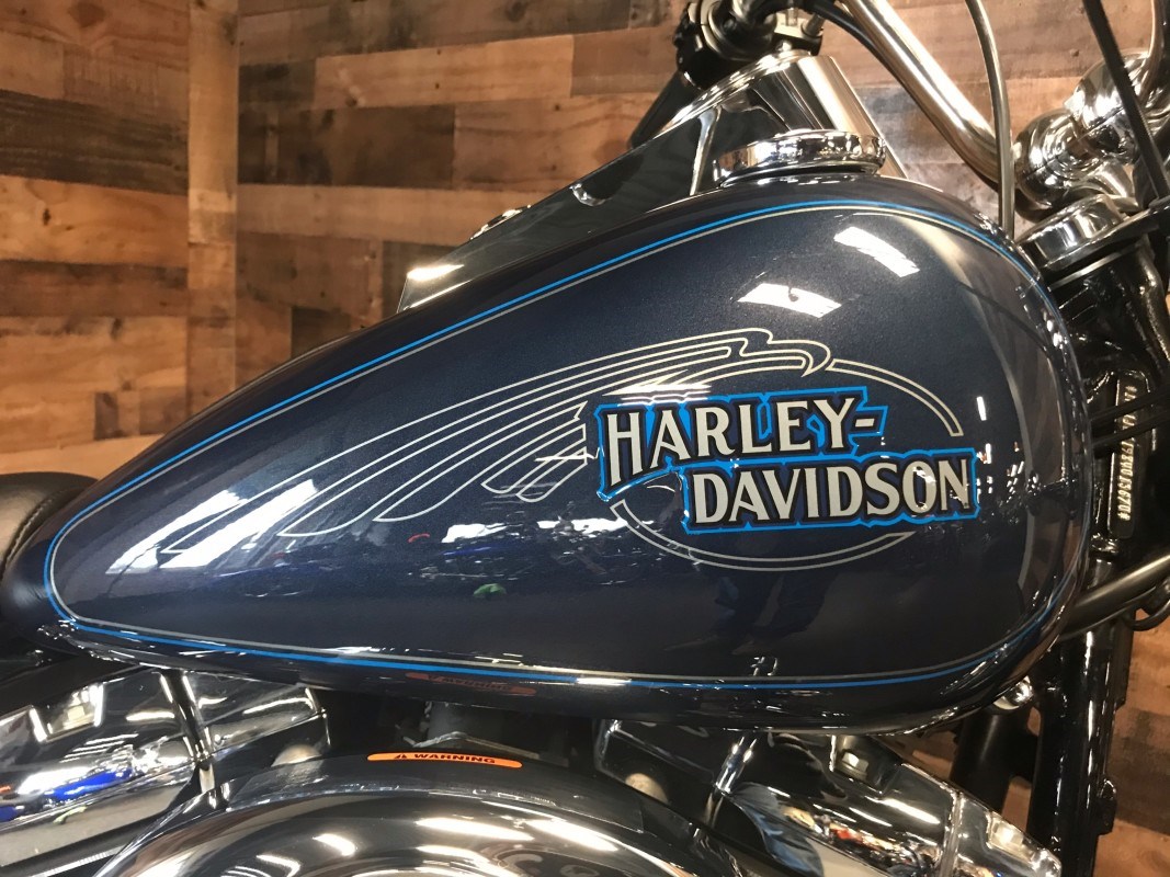2008 HarleyDavidson® FXSTC Softail® Custom (Dark Blue Pearl