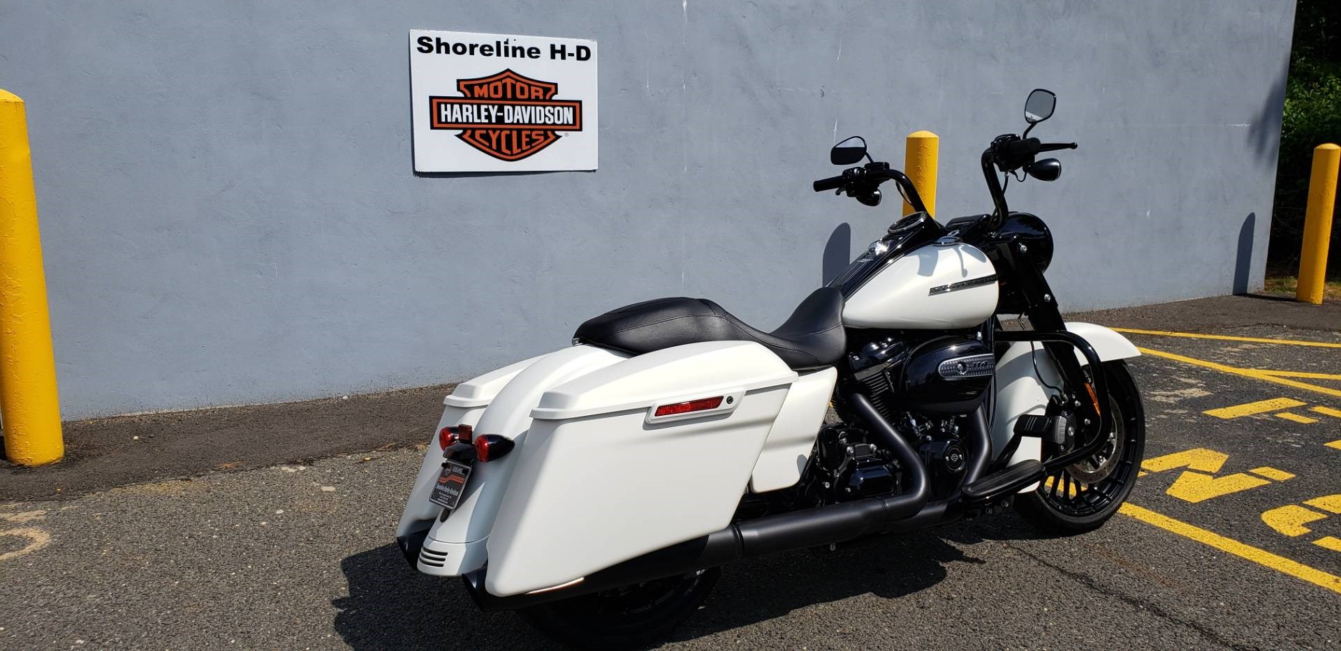 2019 HarleyDavidson® FLHRXS Road King® Special (Bonneville Salt Denim), West Long Branch, New