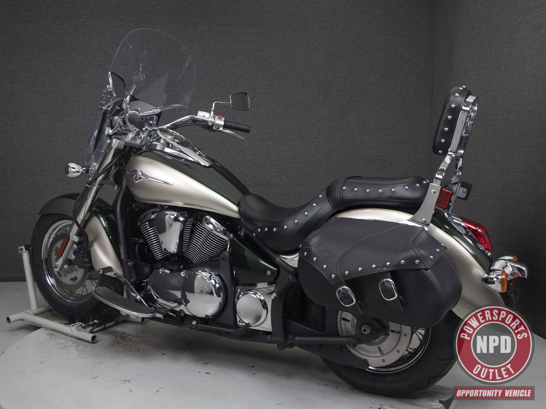 kawasaki vulcan s matte green