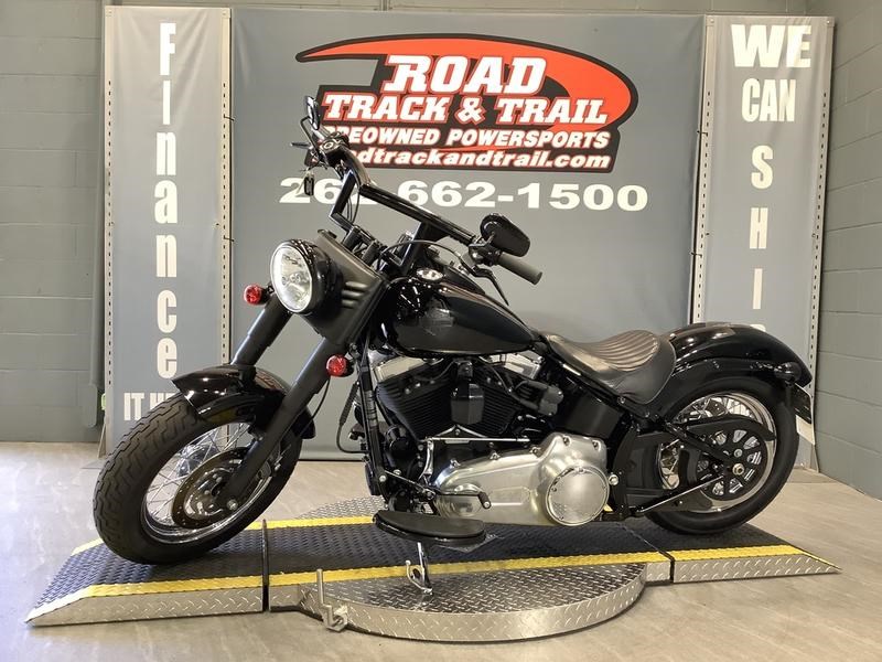 2013 HarleyDavidson® FLS Softail® Slim (Black), Big Bend, Wisconsin