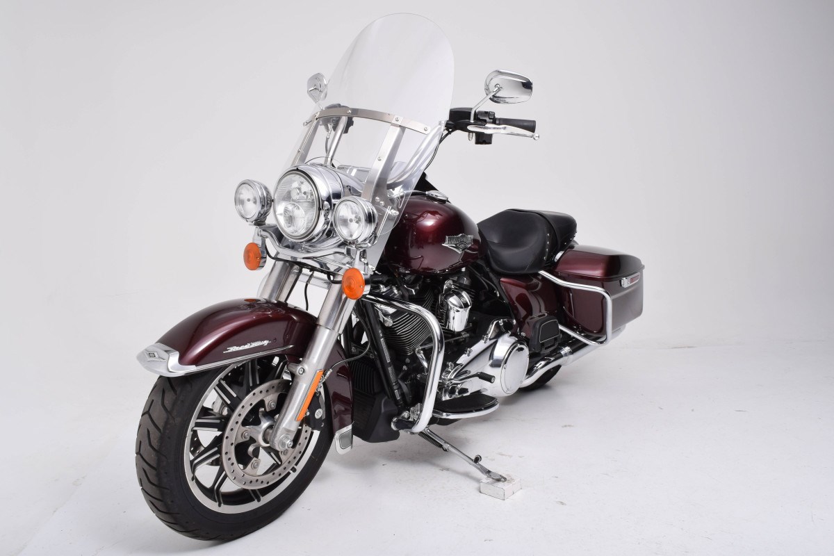2018 HarleyDavidson® FLHR Road King® (Twisted Cherry), N/A, Missouri