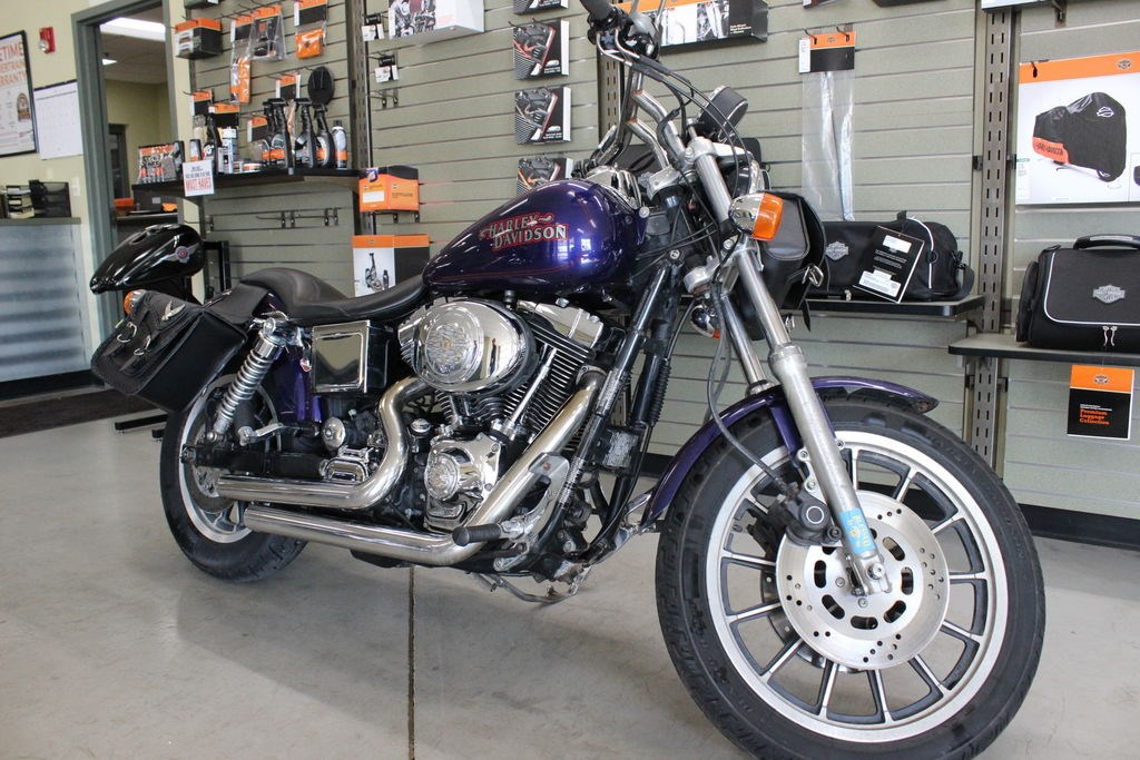 1999 HarleyDavidson® FXD Dyna® Super Glide® (COBALT BLUE), Des Moines