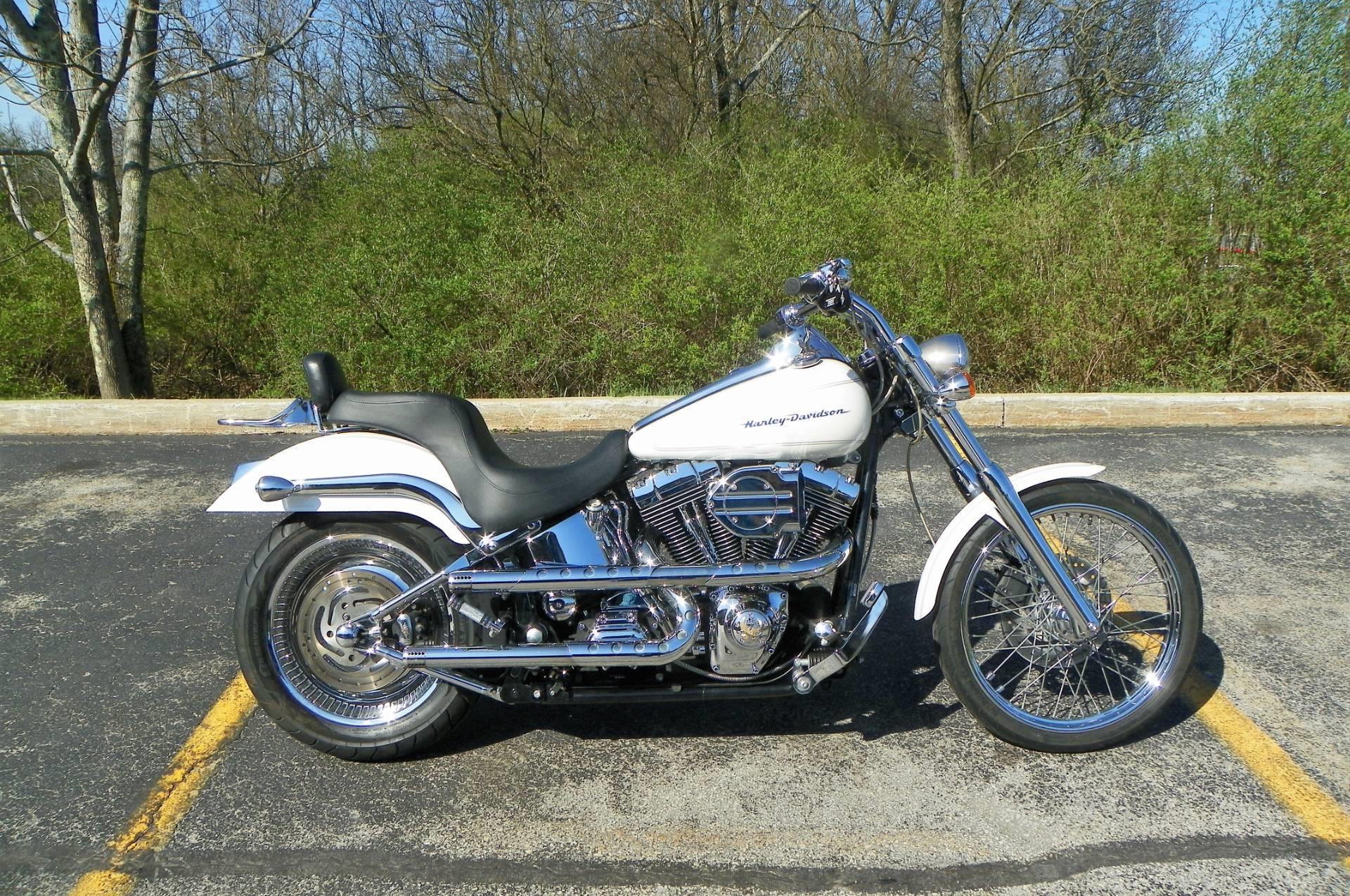 glacier white pearl harley