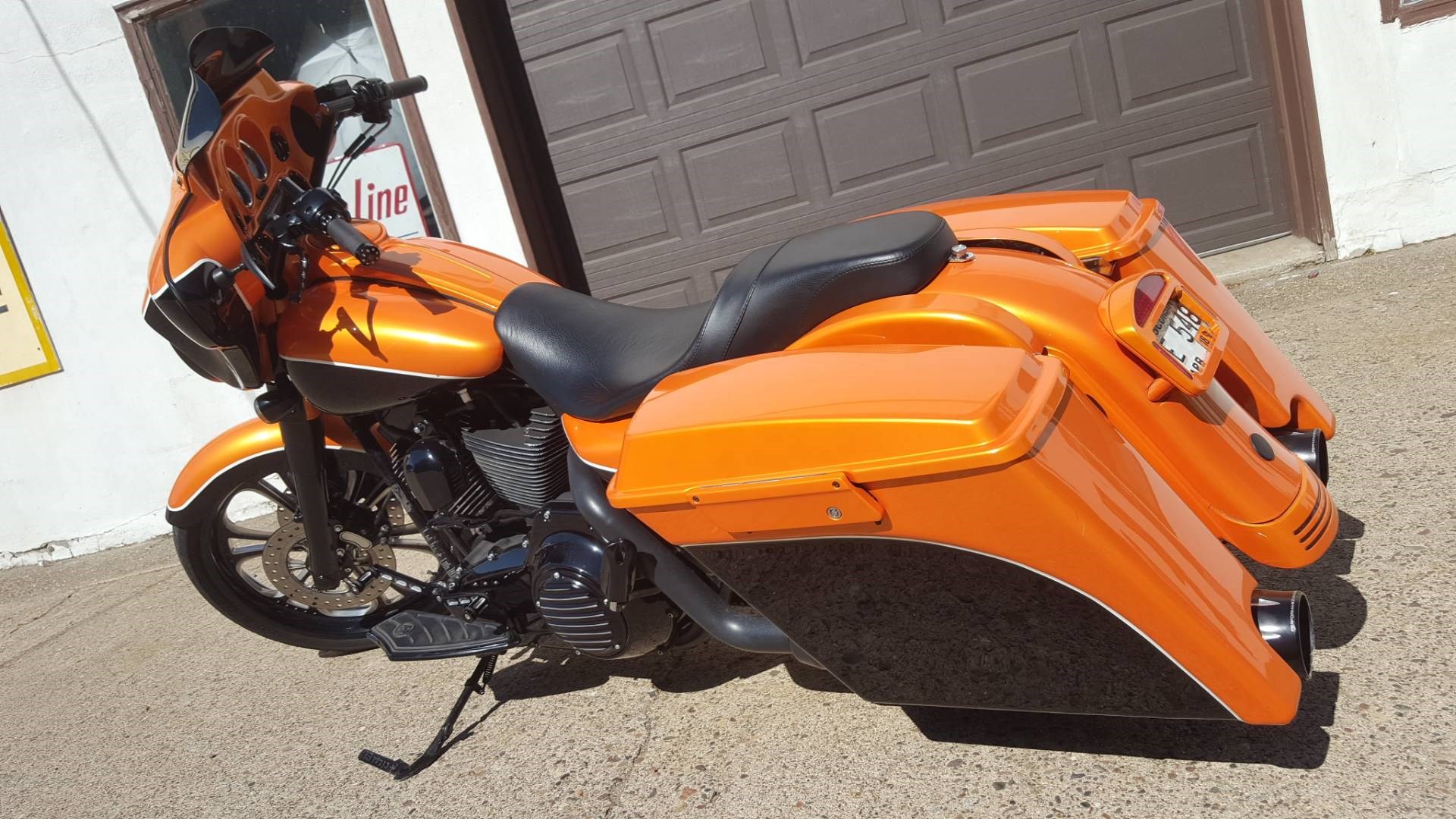 street glide special orange