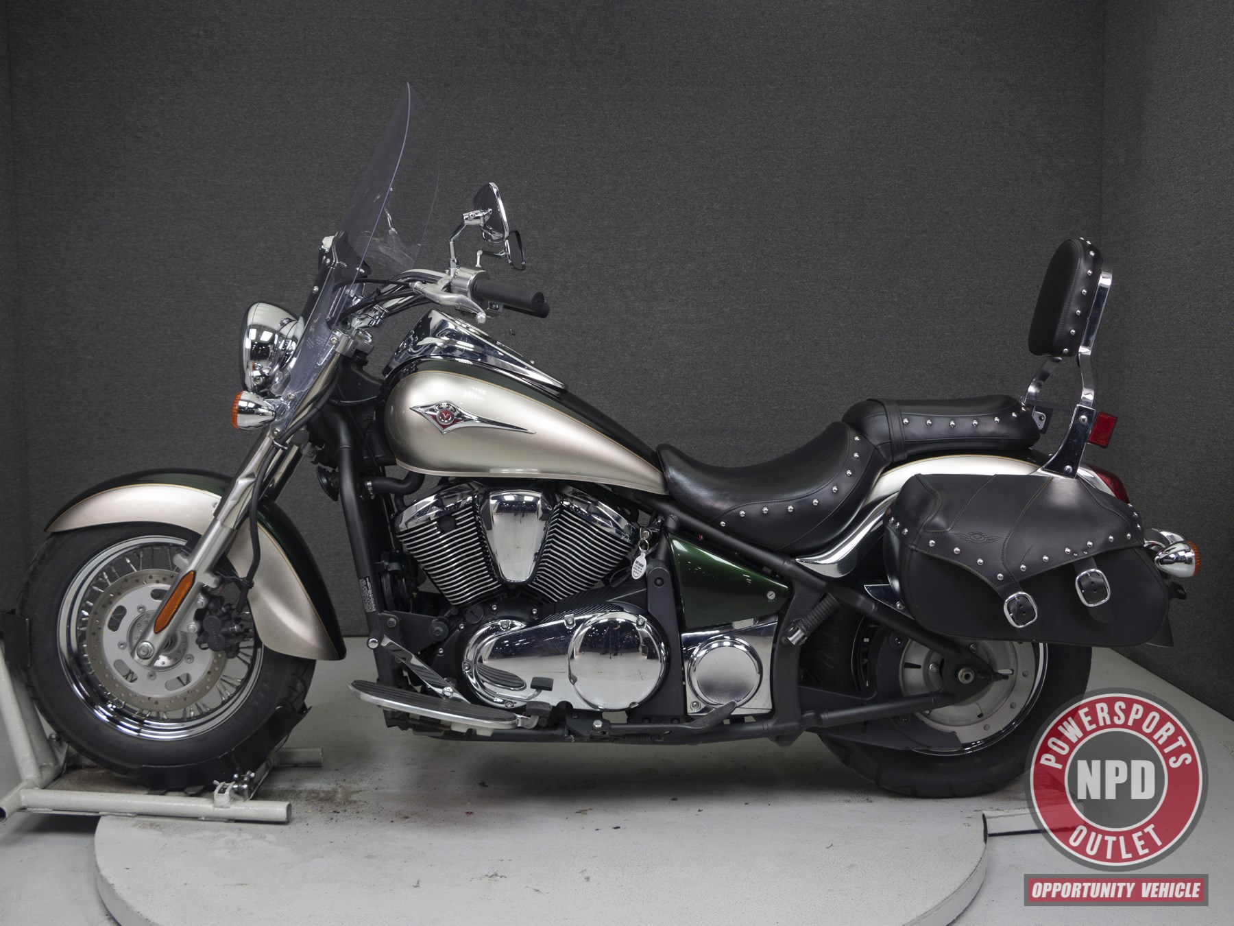 kawasaki vulcan s matte green