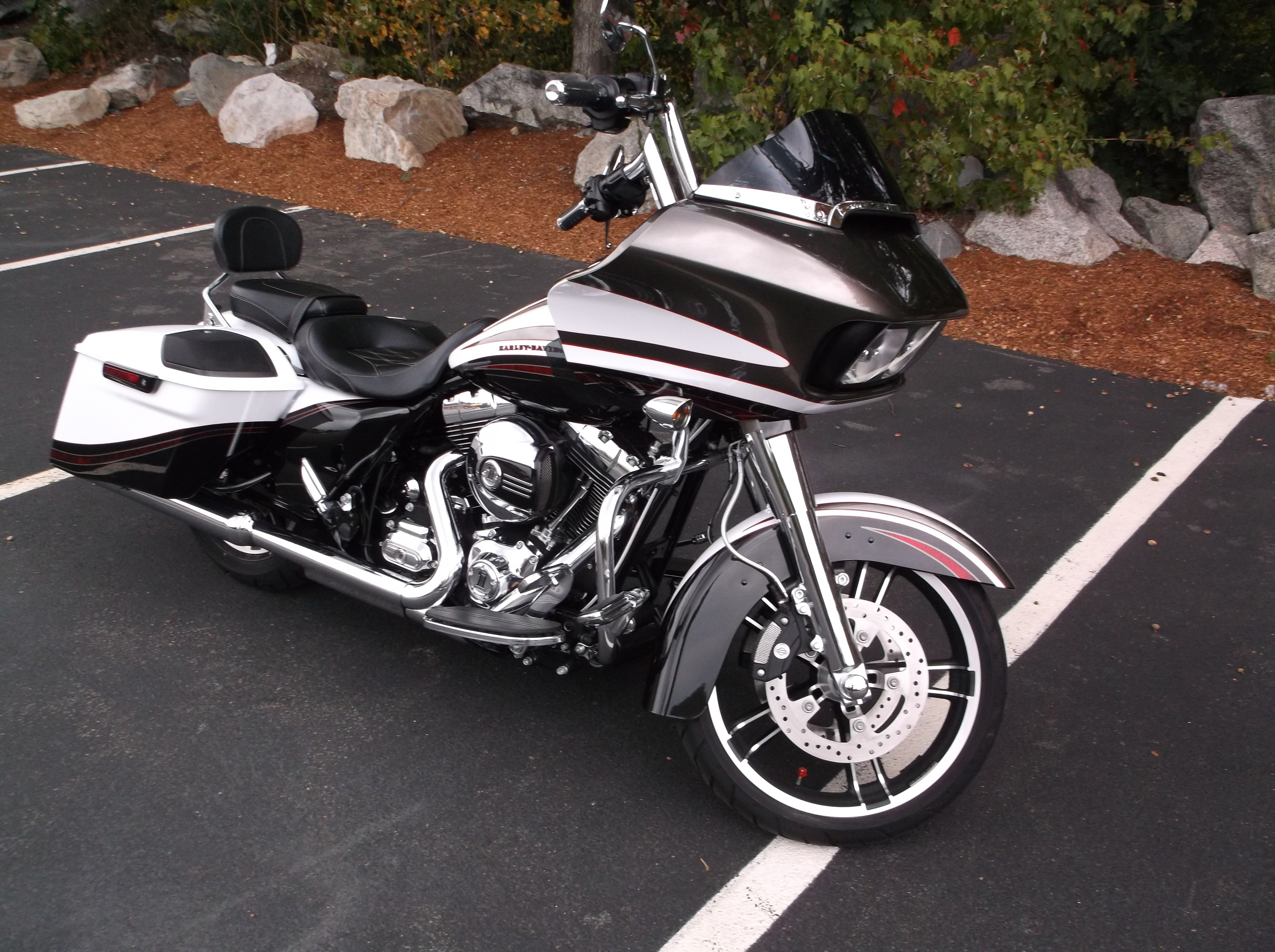 2015 HarleyDavidson® FLTRXS Road Glide® Special for Sale in Boston, MA
