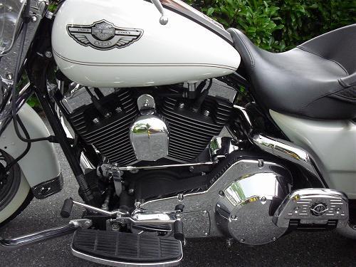 2003 Harley-Davidson® FLHRC/I-ANV Road King® Classic Anniversary for