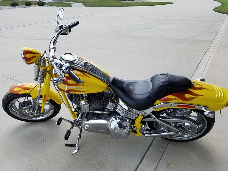 2009 Harley-Davidson® FXSTSSE3 CVO® Softail® Springer® for