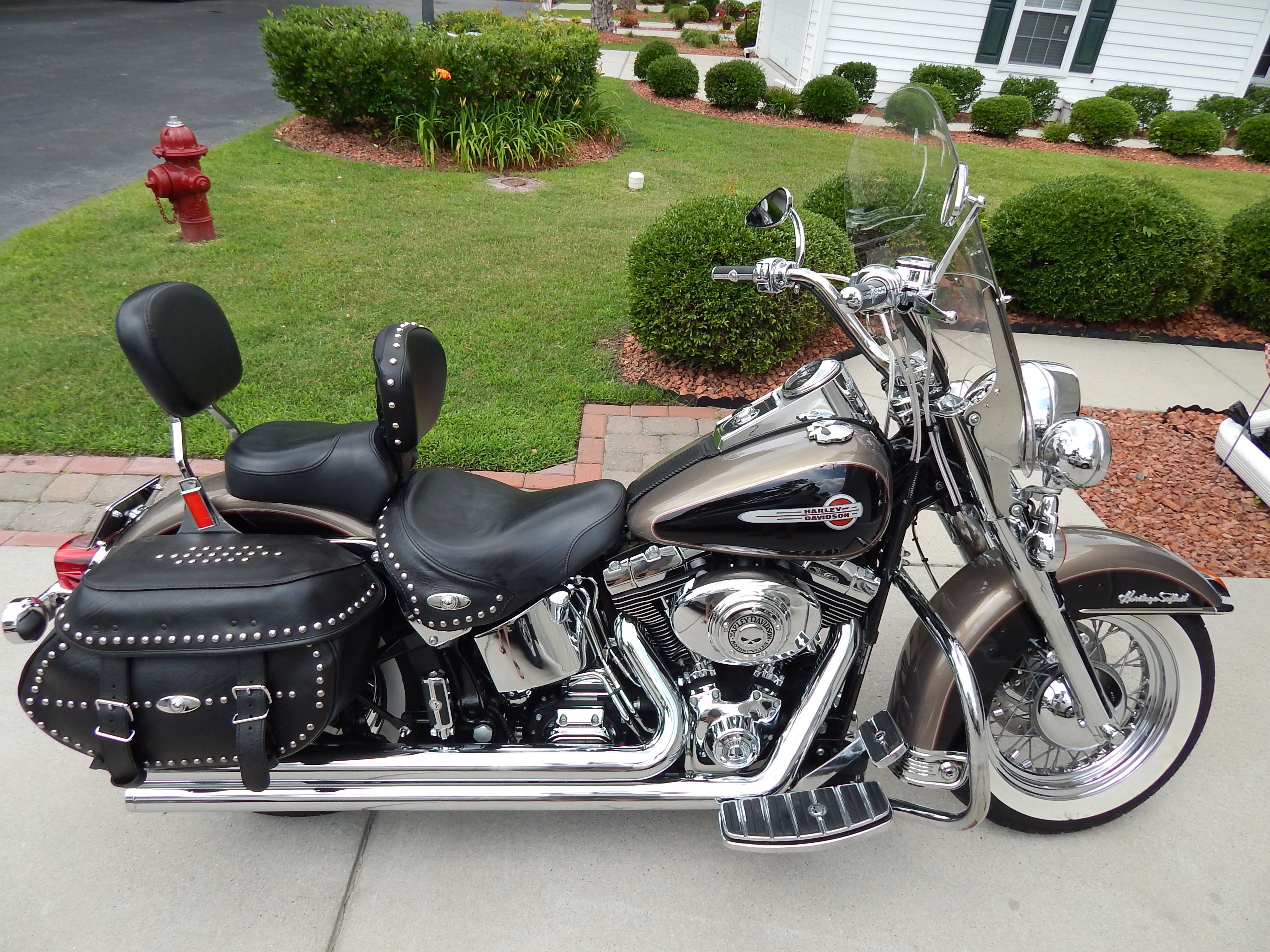 2004 Harley-Davidson® FLSTC/I Heritage Softail® Classic for Sale