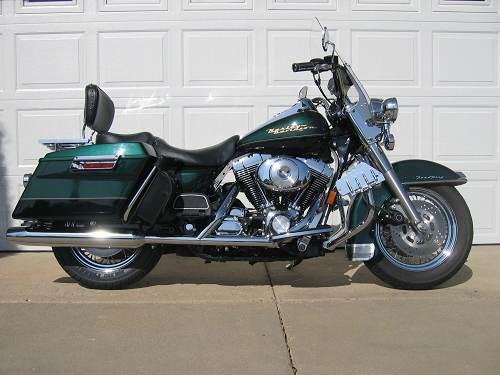 1999 Harley-Davidson® FLHR Road King® (Mystic Green / Black), Denver