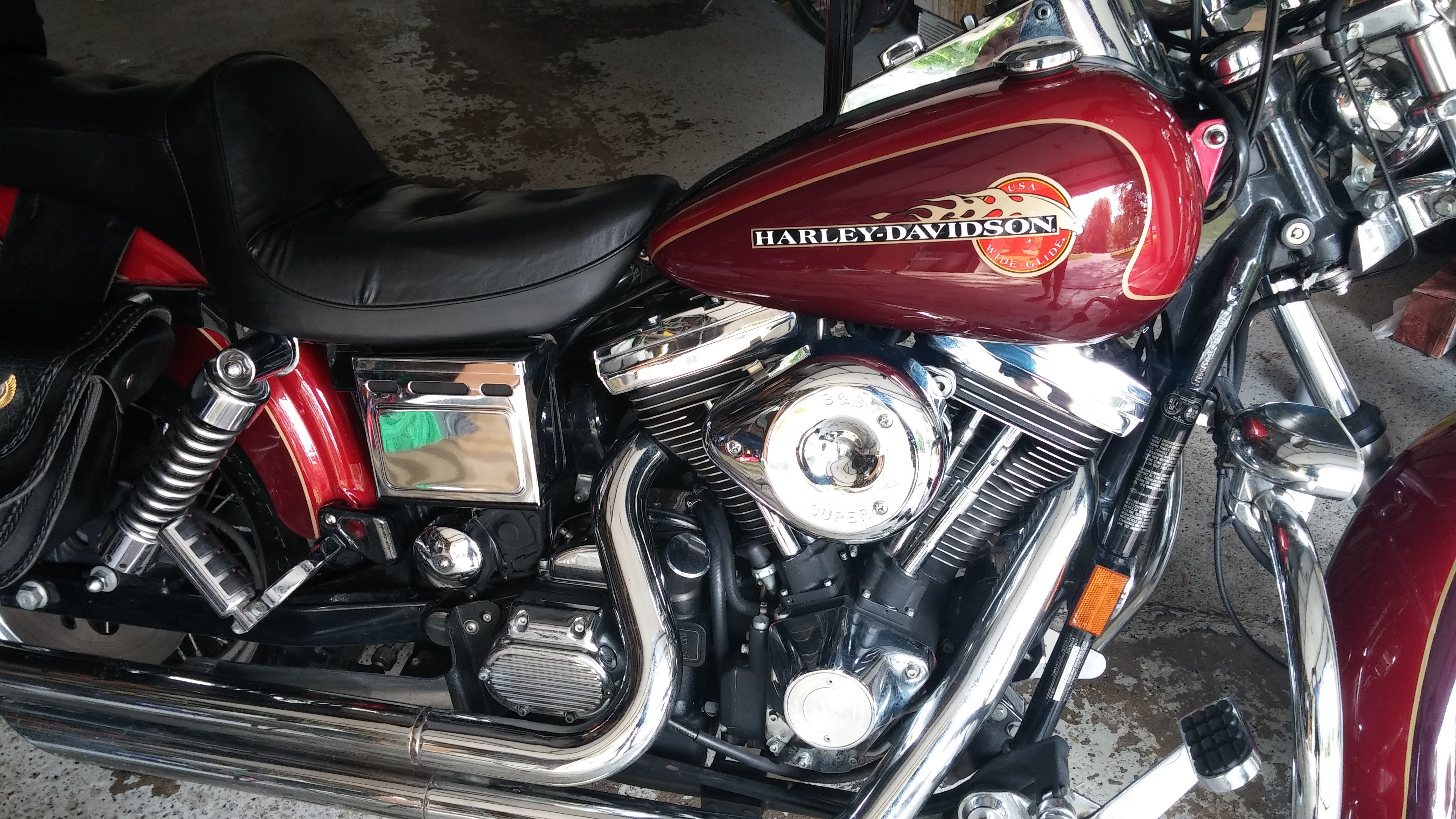 No Reserve: 1,800-Mile 1993 Harley-Davidson Wide Glide for sale on