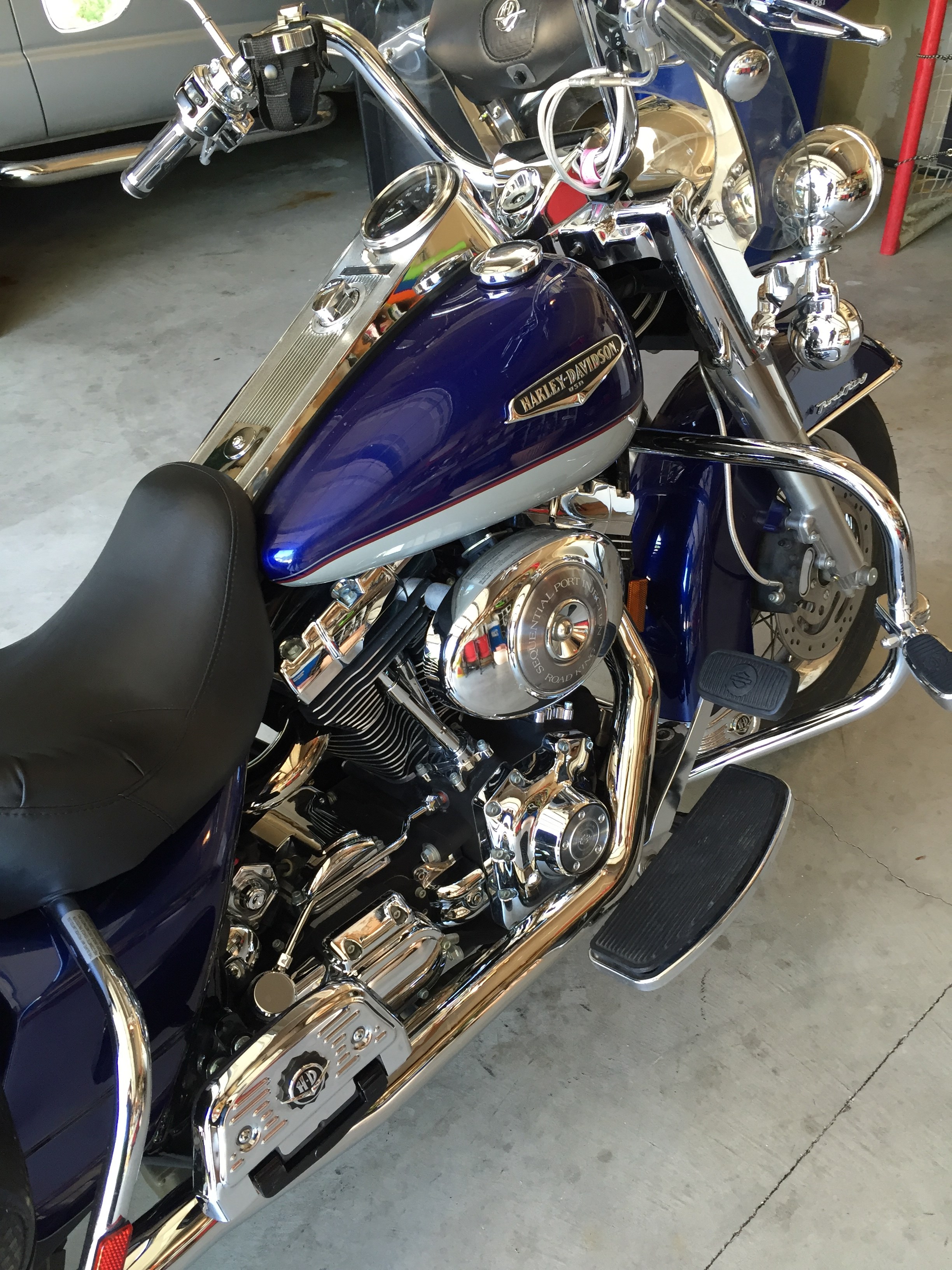 4 Foot Led Lights >> 2006 Harley-Davidson® FLHRC/I Road King® Classic (Cobalt ... 4 Foot Led Lights >> 2006 Harley-Davidson® FLHRC/I Road King® Classic (Cobalt ...