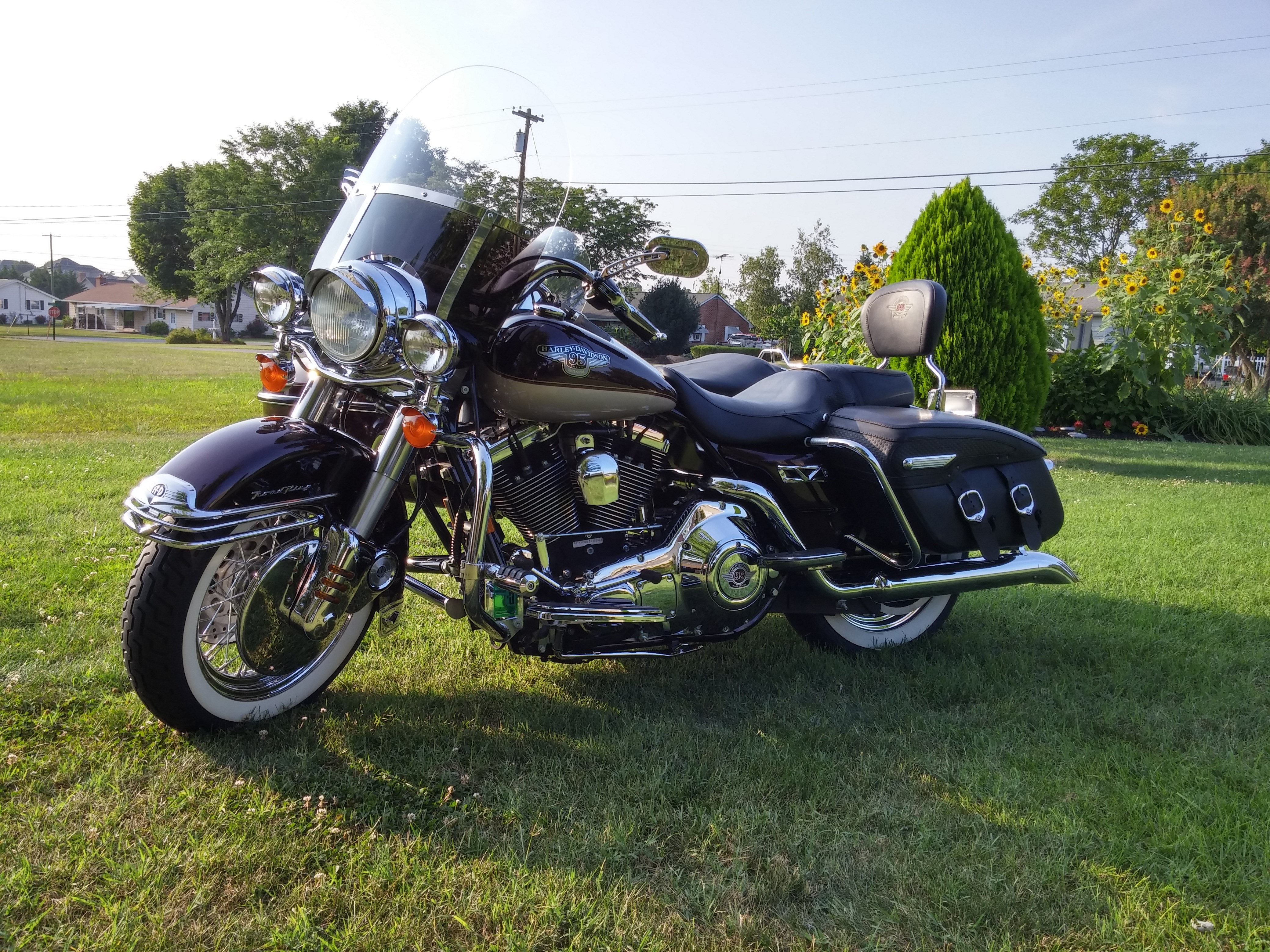 1998 Harley-Davidson® FLHRC/I-ANV Road King® Classic Anniversary