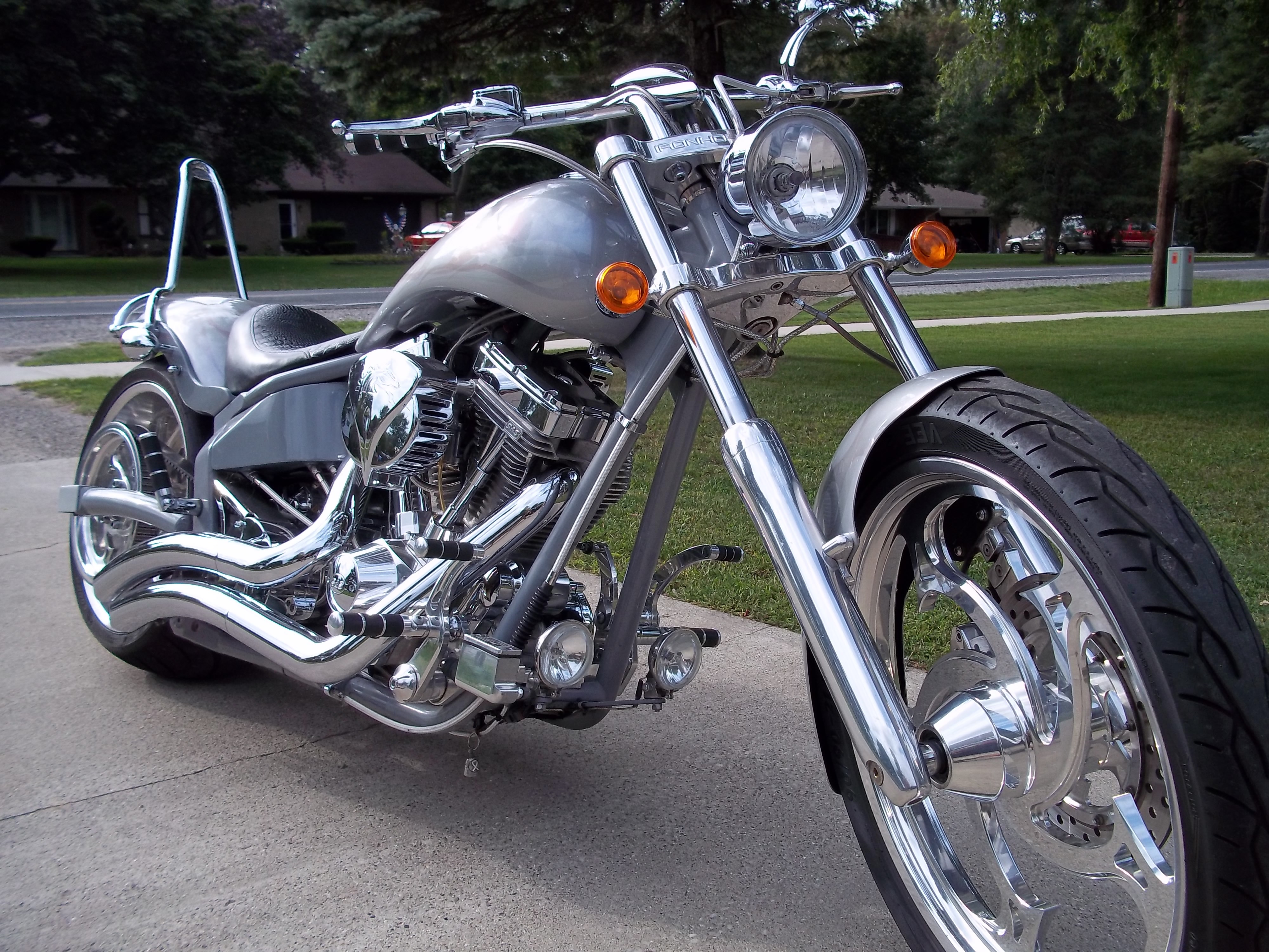 2005 American IronHorse Tejas (Silver), Saginaw, Michigan (405447