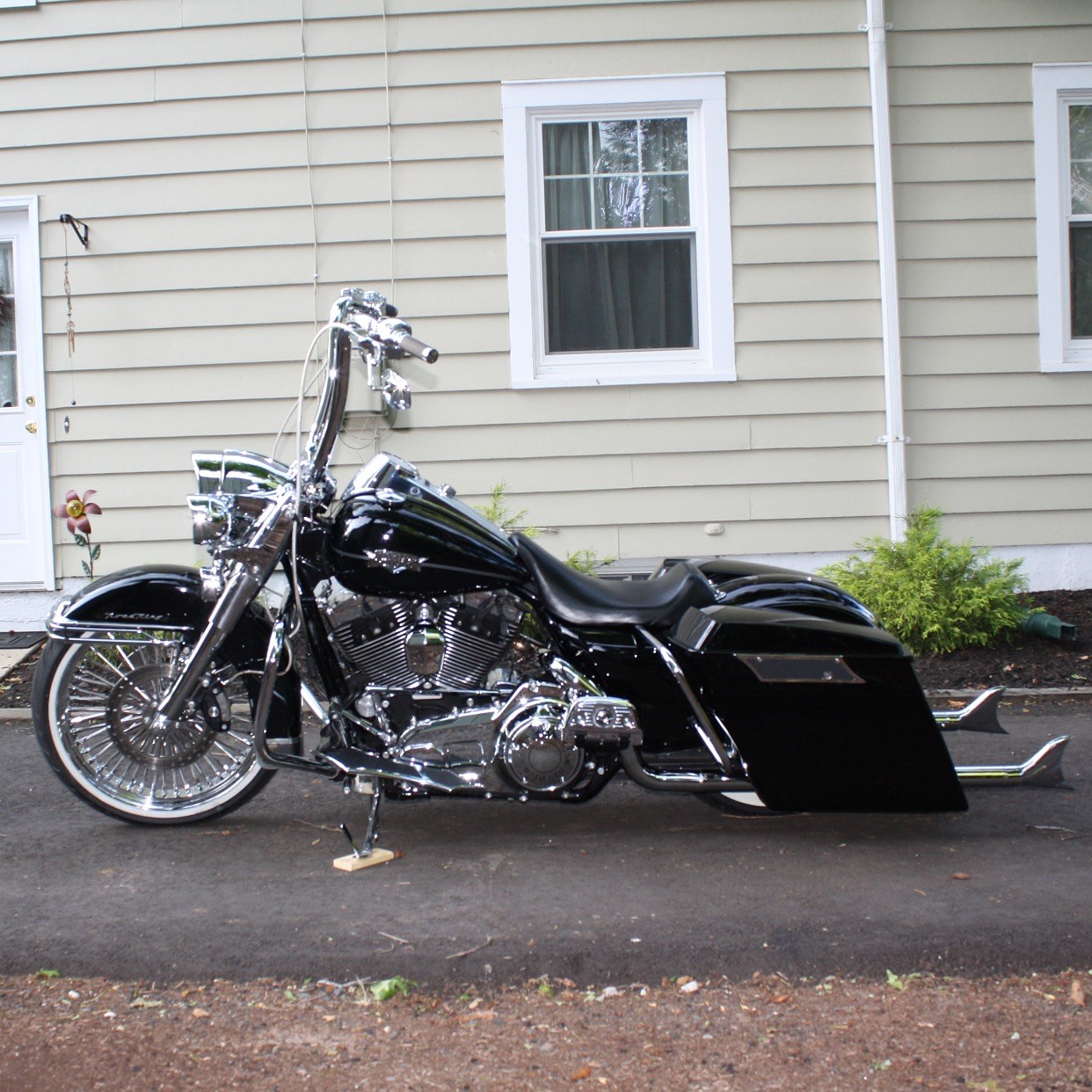 2012 harley road king for outlet sale