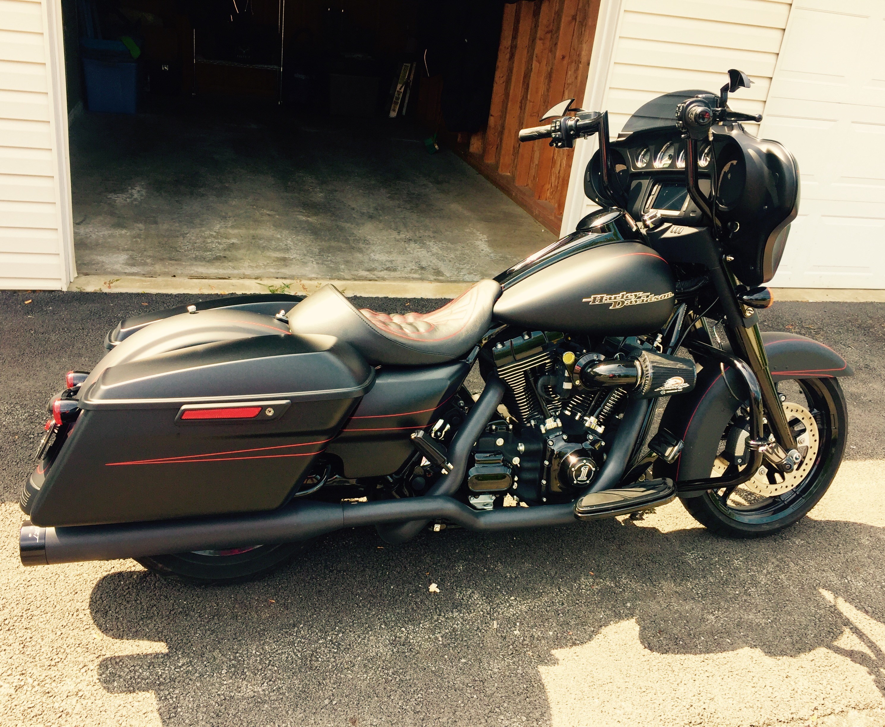2014 HarleyDavidson® FLHXS Street Glide® Special (Denim Black