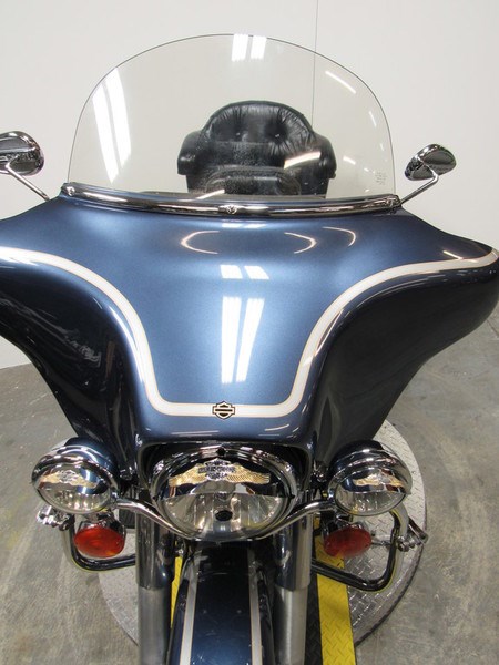 2003 Harley-Davidson® FLHTC/I-ANV Electra Glide® Classic Anniversary