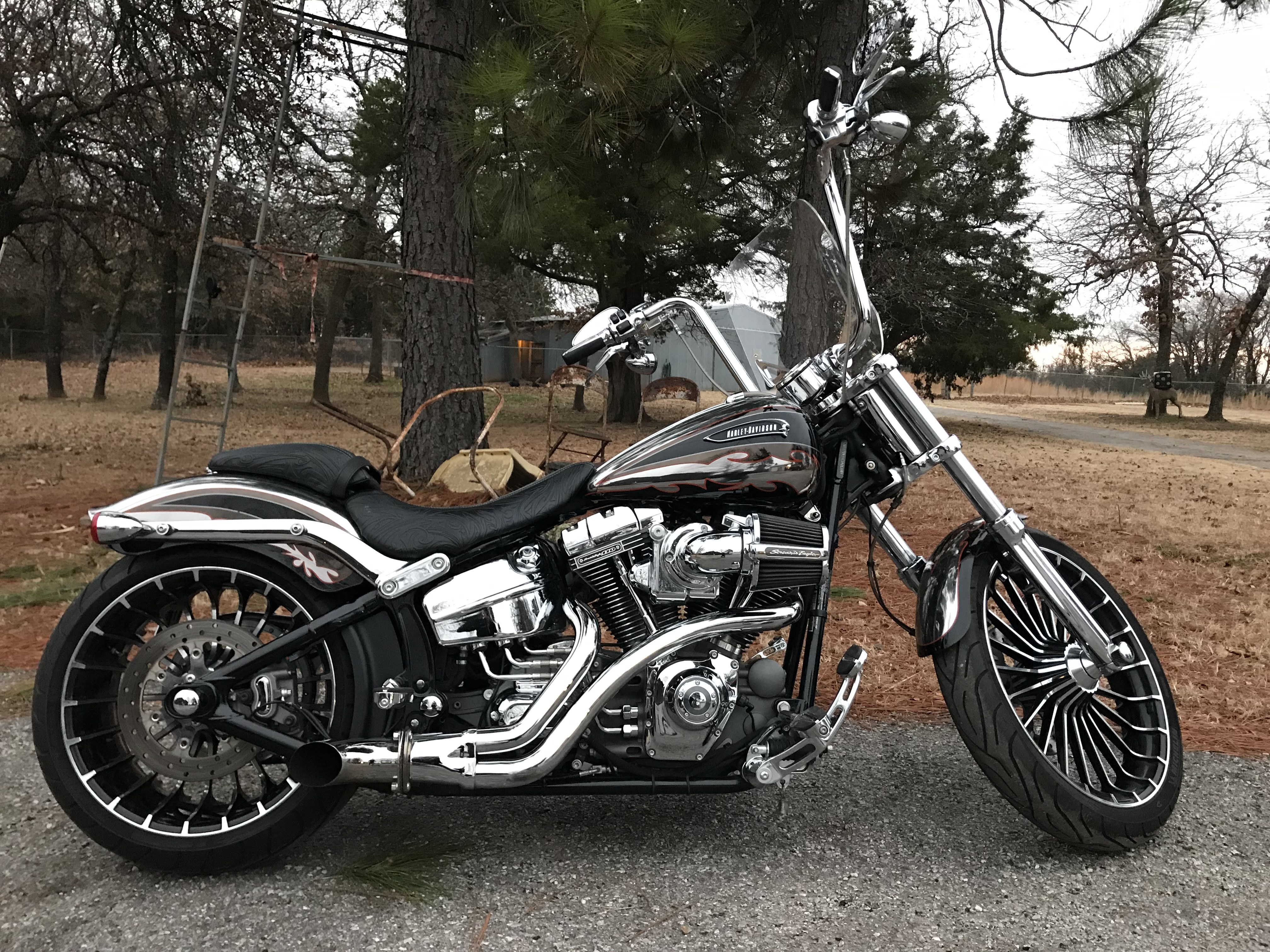 2014 Harley-Davidson® FXSBSE CVO® Breakout for Sale in