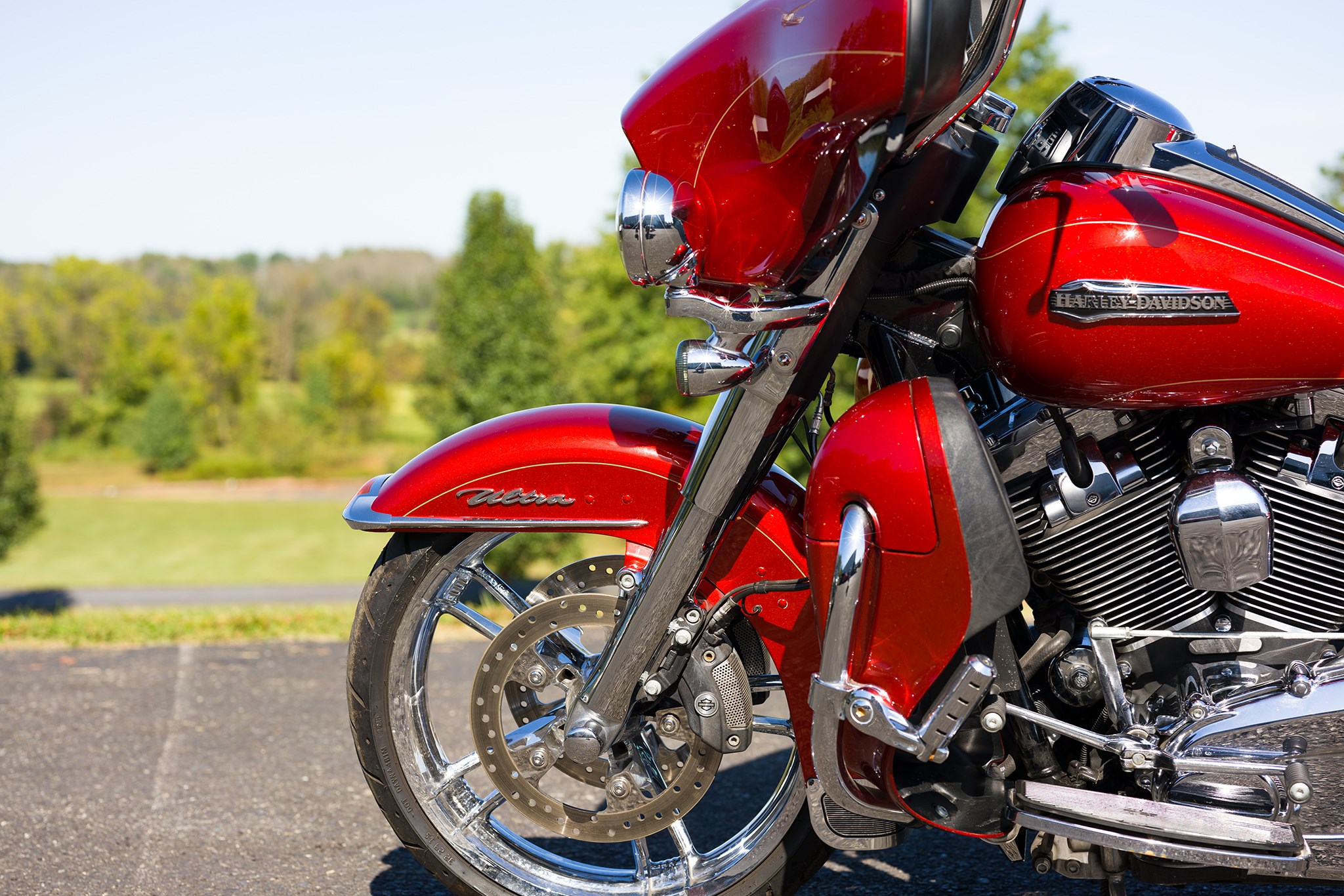 2014 HarleyDavidson® FLHTCU Ultra Classic® Electra Glide® (Candy