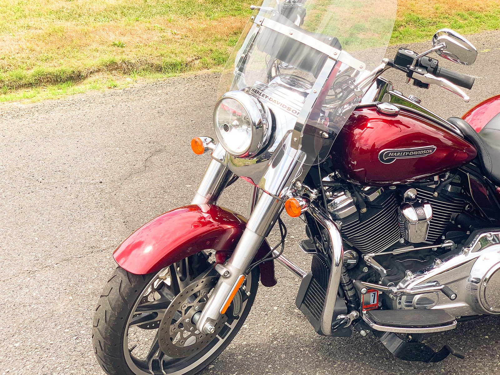 2017 HarleyDavidson® FLRT Freewheeler™ (Velocity Red Sunglo