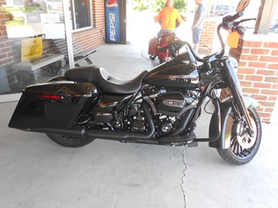 Used 2017 Harley-Davidson® Road King® Special