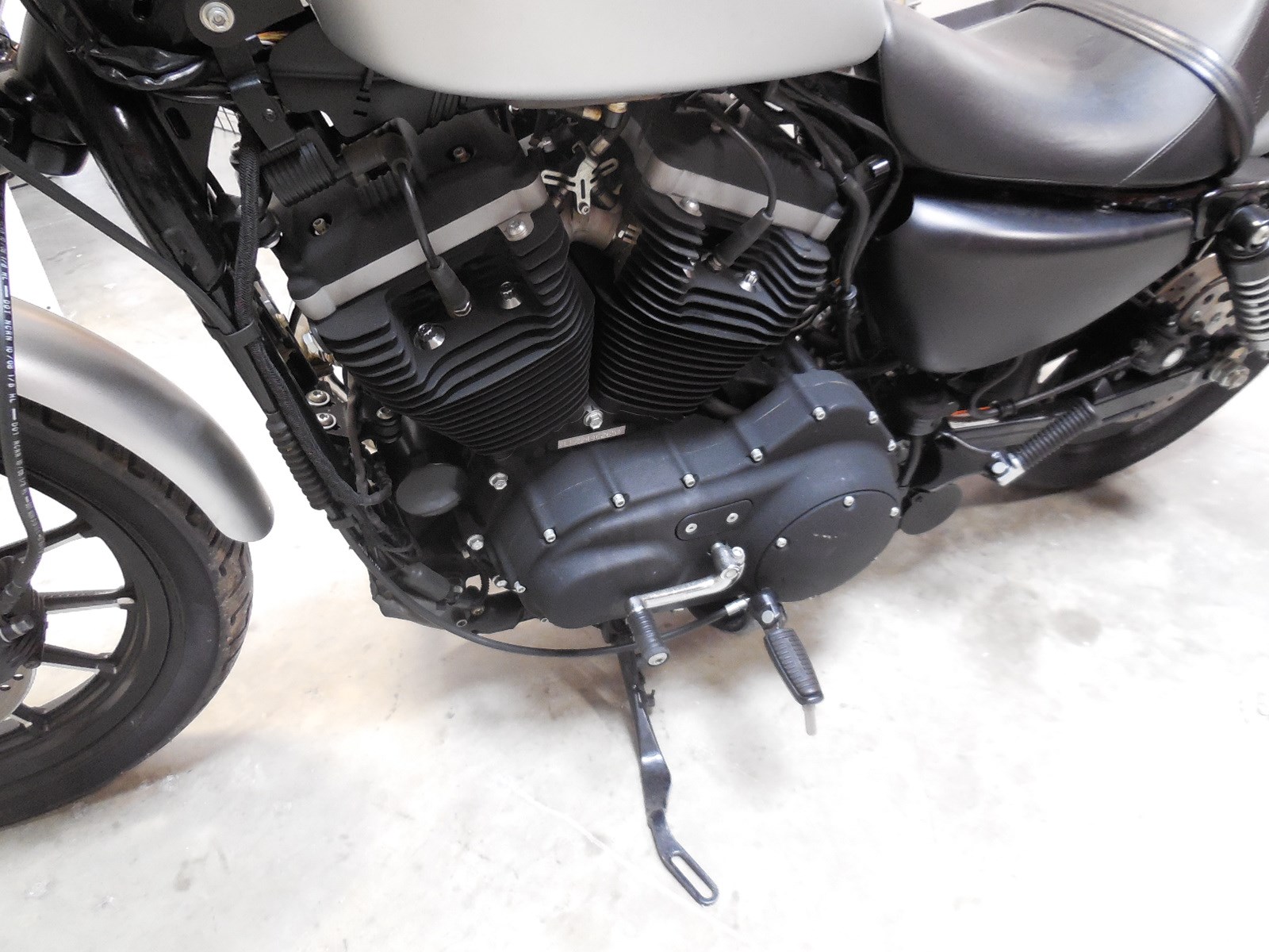This vehicle is for sale by AMERICAN V-TWIN. Year : 2009