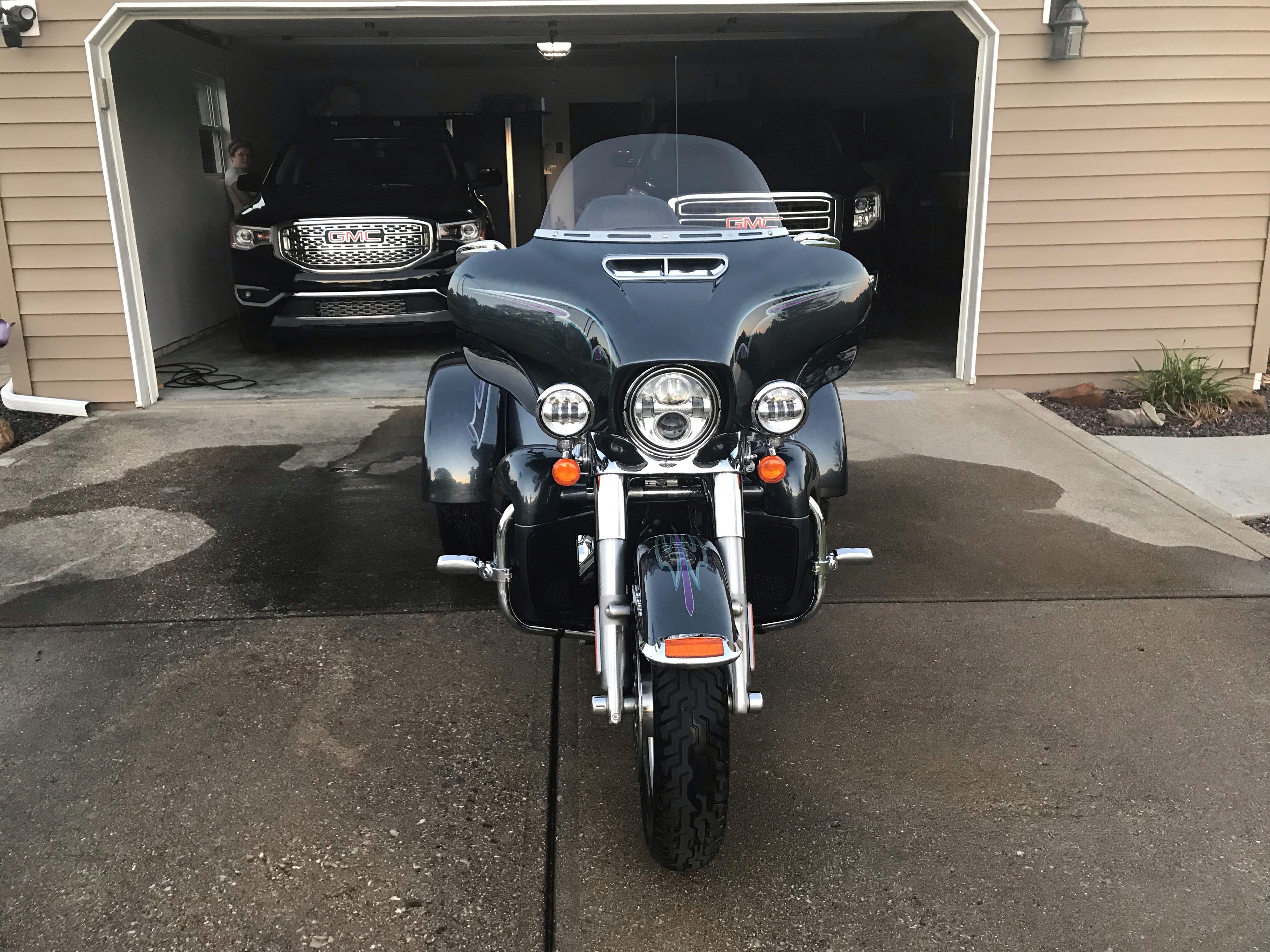 2015 HarleyDavidson® FLHTCUTG Tri Glide® Ultra for Sale in French Lick