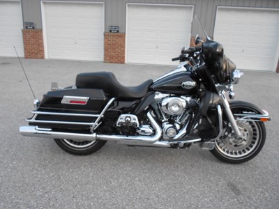 Used 2011 Harley-Davidson® Electra Glide® Ultra Classic®