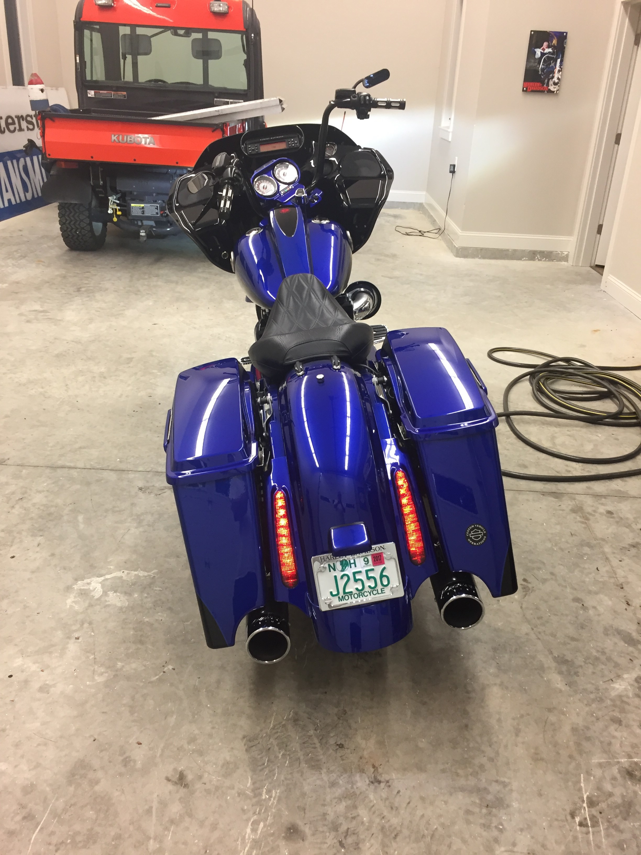 2012 HarleyDavidson® FLTRXSE CVO™ Road Glide® Custom (Candy Cobalt