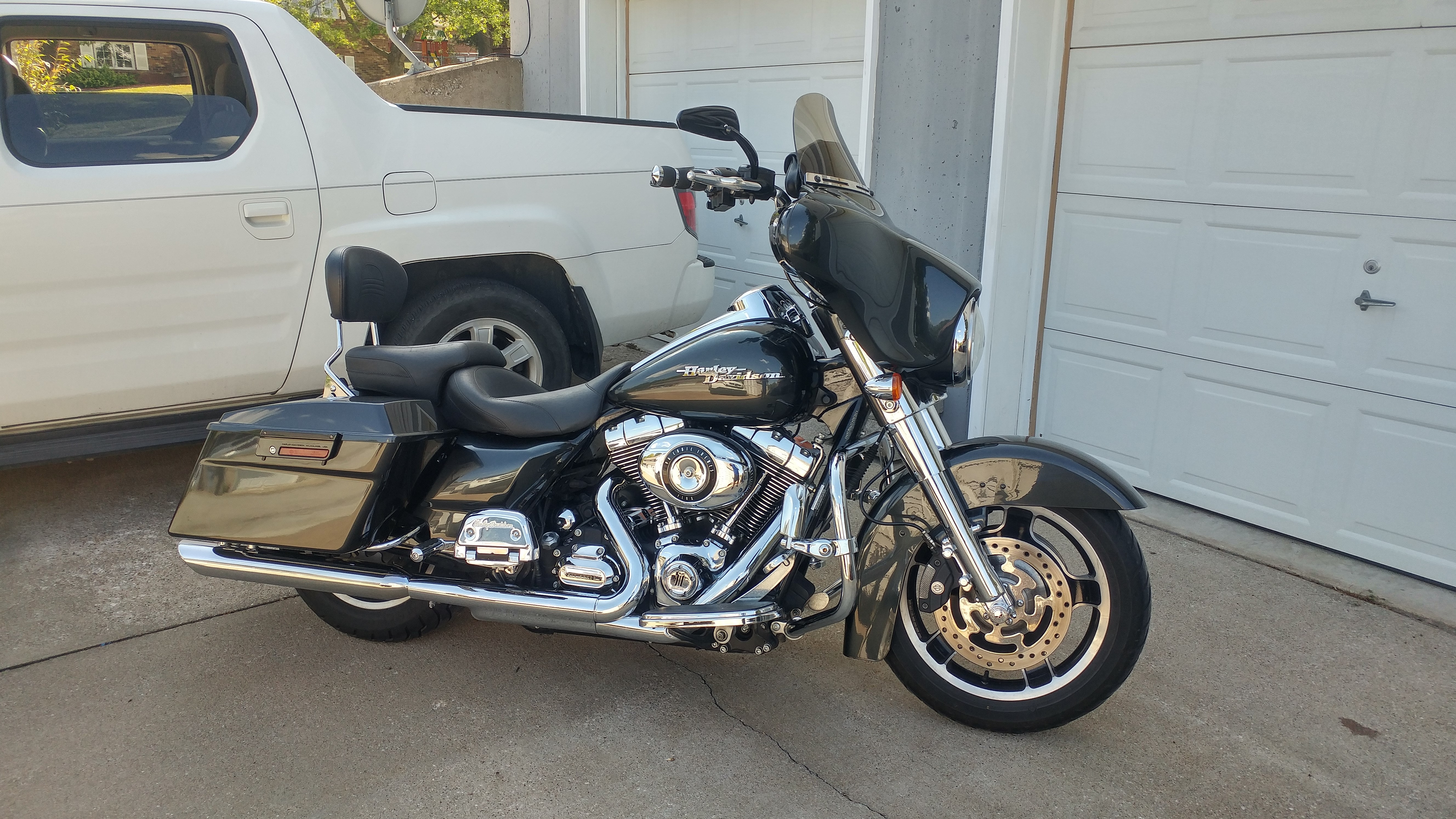 2009 Harley-Davidson® FLHX Street Glide® (Black Pearl), Hannibal