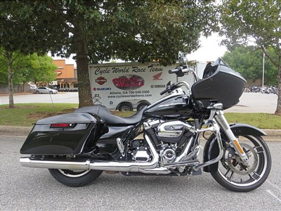 Used 2017 Harley-Davidson® Road Glide®