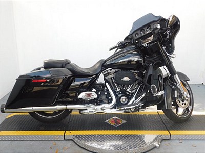 Used 2016 Harley-Davidson® CVO™ Street Glide®