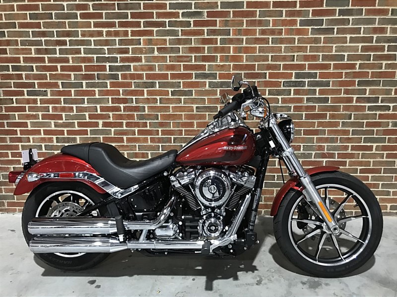 2018 HarleyDavidson® FXLR Softail® Low Rider® (Wicked Red