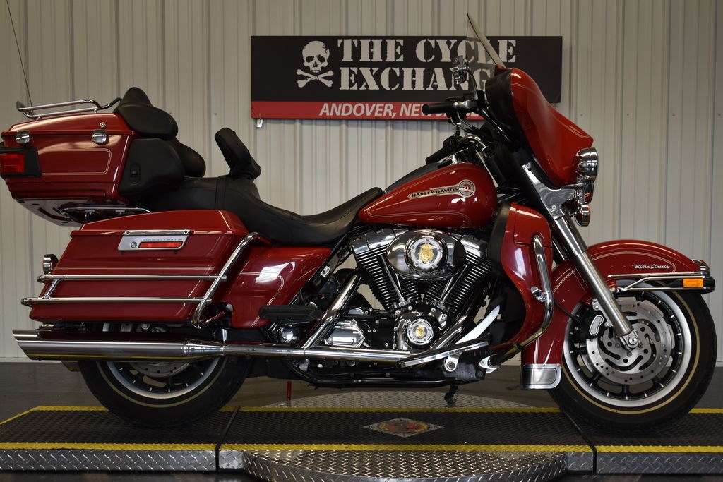 Harley-Davidson® CVO Ultra Classic Electra Glide® for Sale (70 Bikes