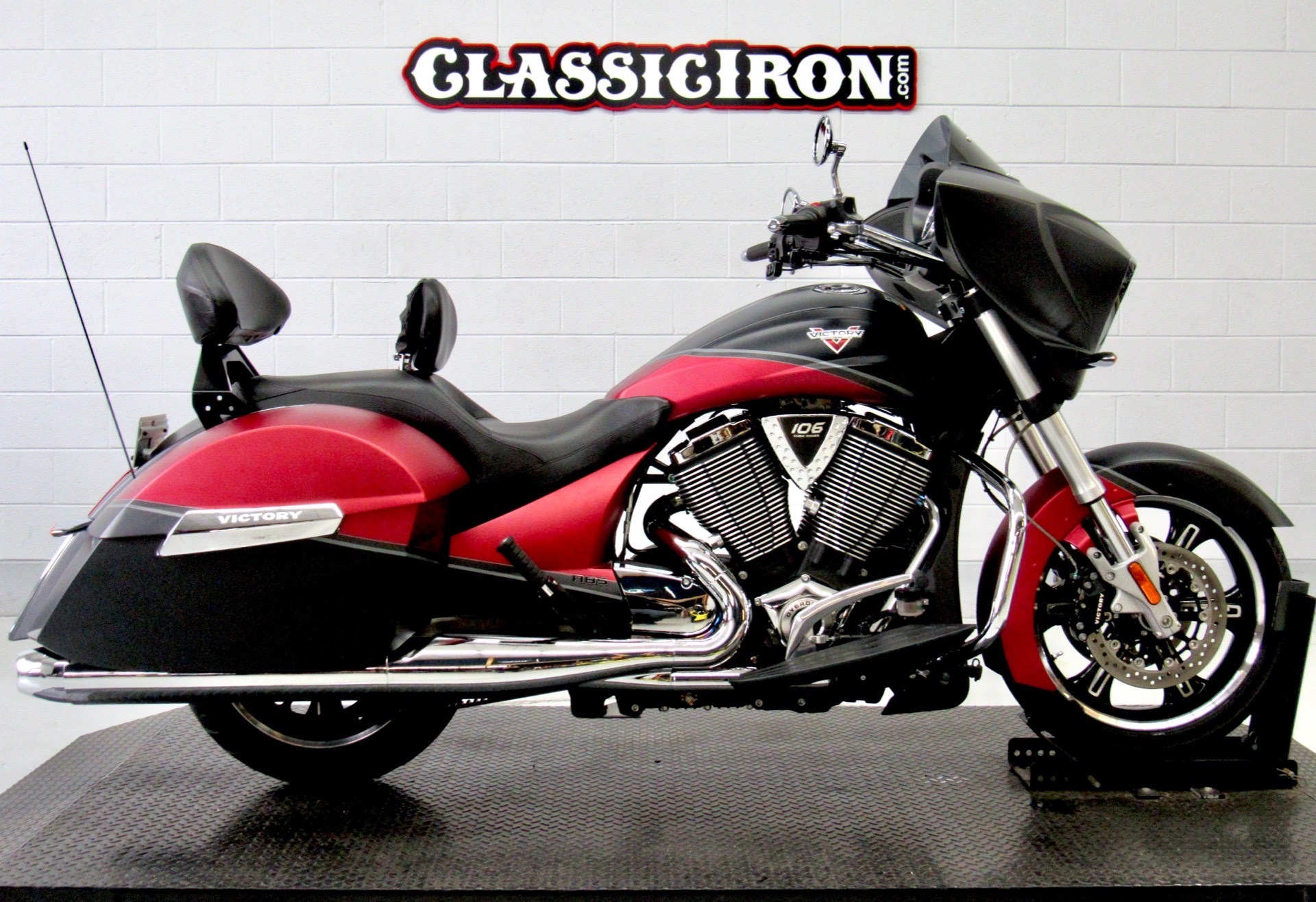 2015 victory cross country specs