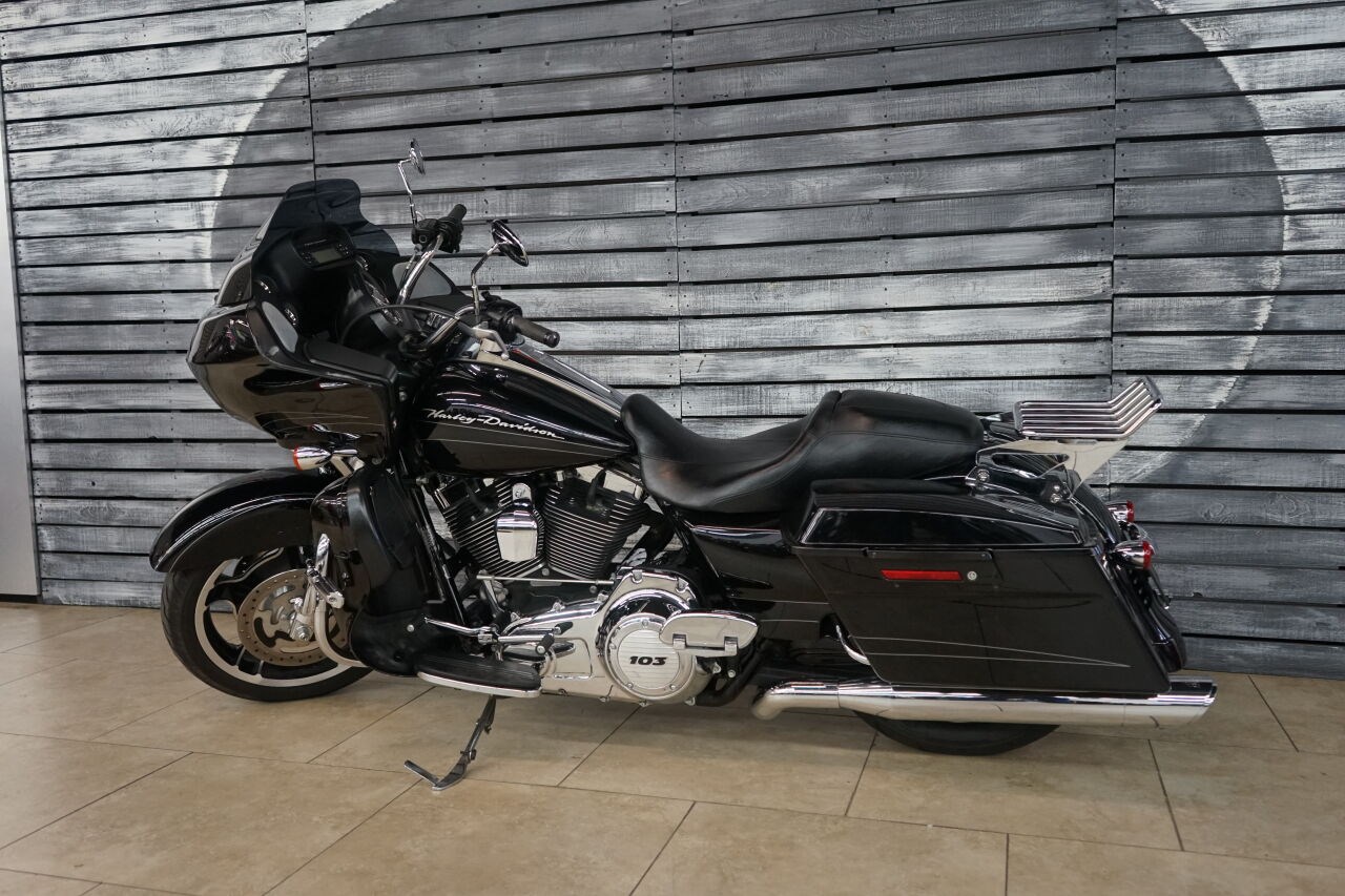 2011 Harley-Davidson® FLTR Road Glide® (Black), Mesa, Arizona (1083857