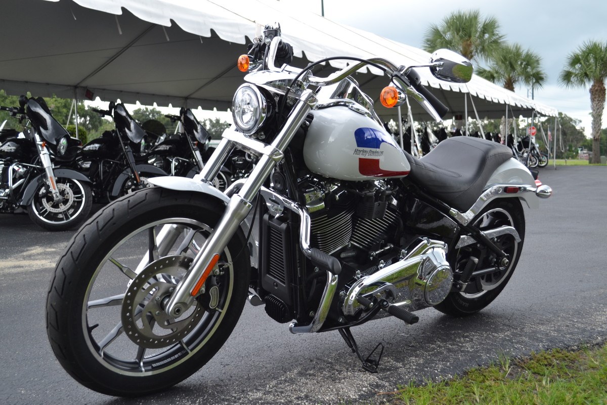 2020 HarleyDavidson® FXLR Low Rider® (Stone Washed White Pearl